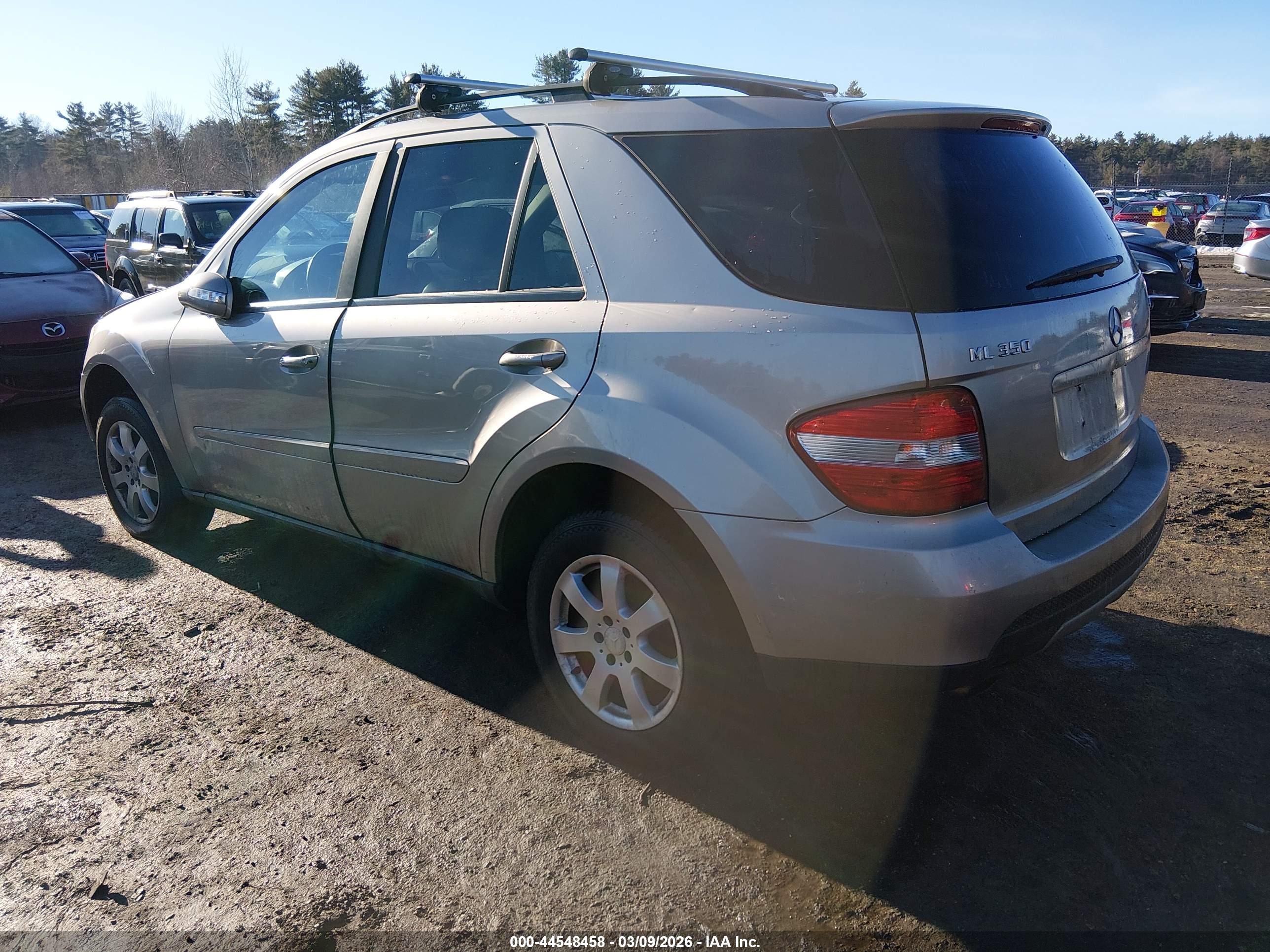 MERCEDES-BENZ ML image 3
