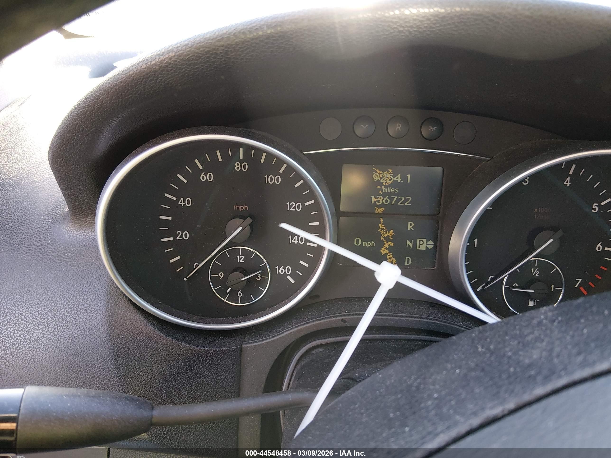 MERCEDES-BENZ ML image 7