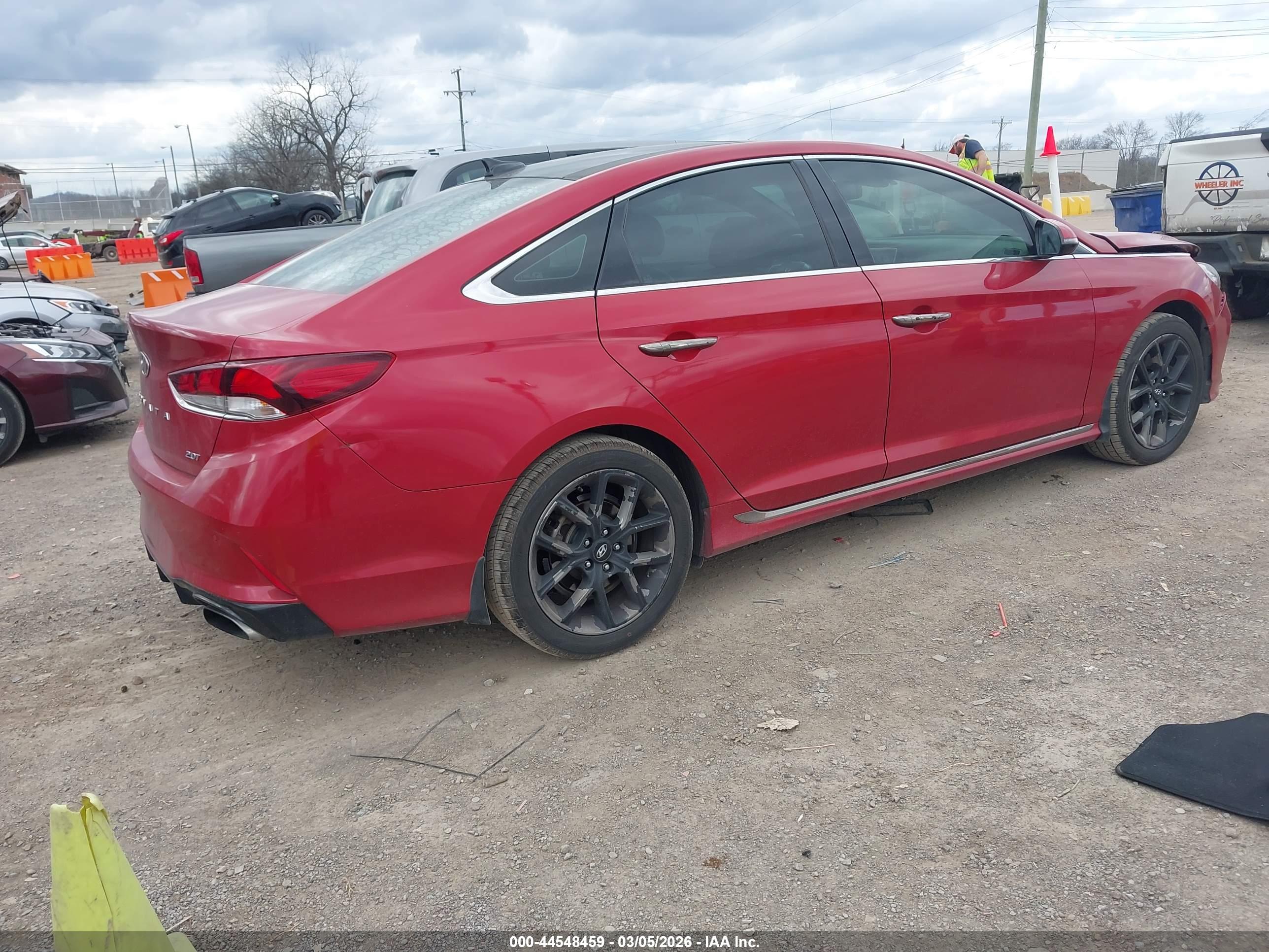 HYUNDAI SONATA image 4