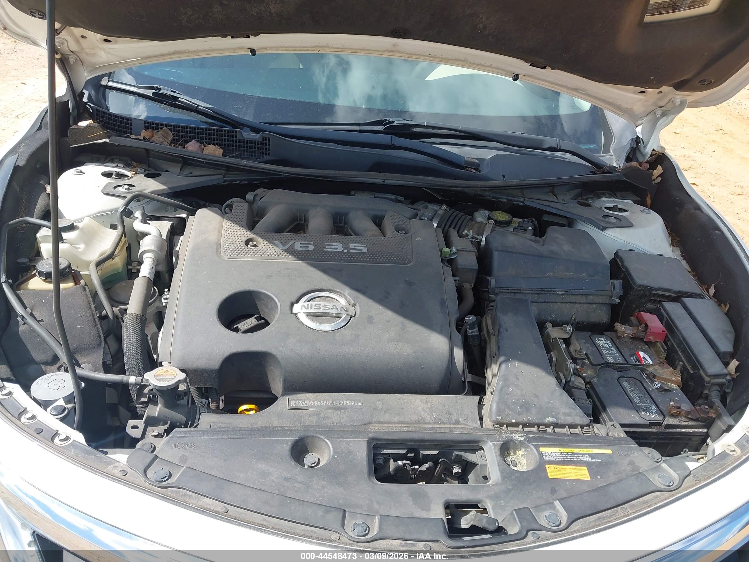 NISSAN ALTIMA image 10