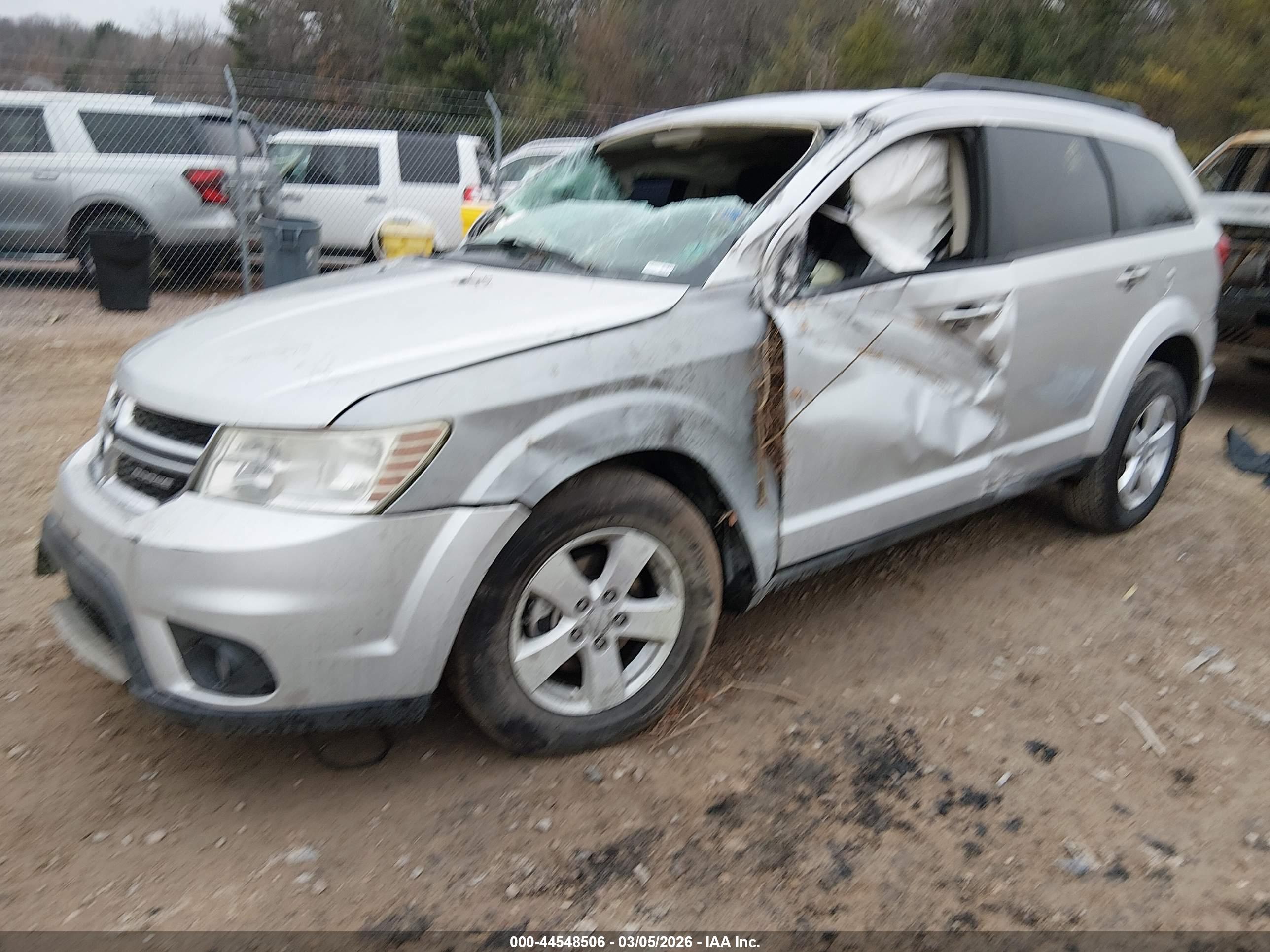 DODGE JOURNEY image 2