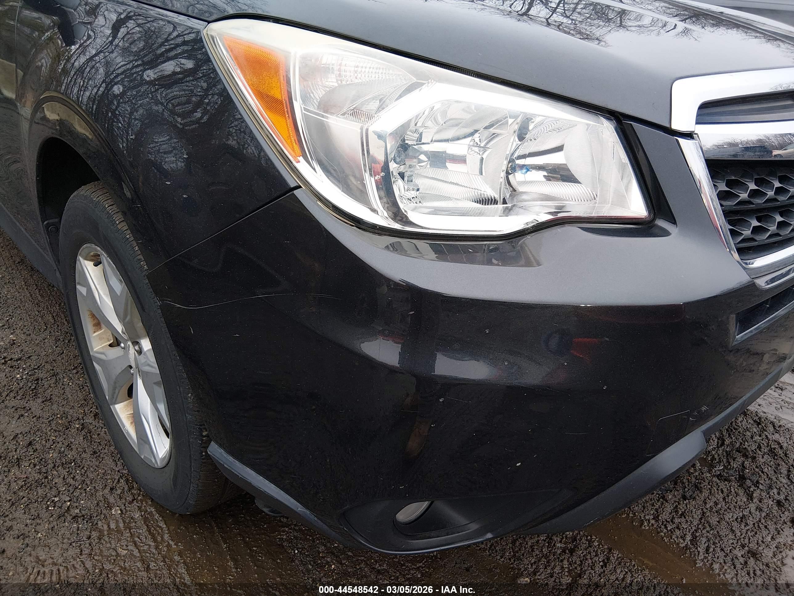 SUBARU FORESTER image 6