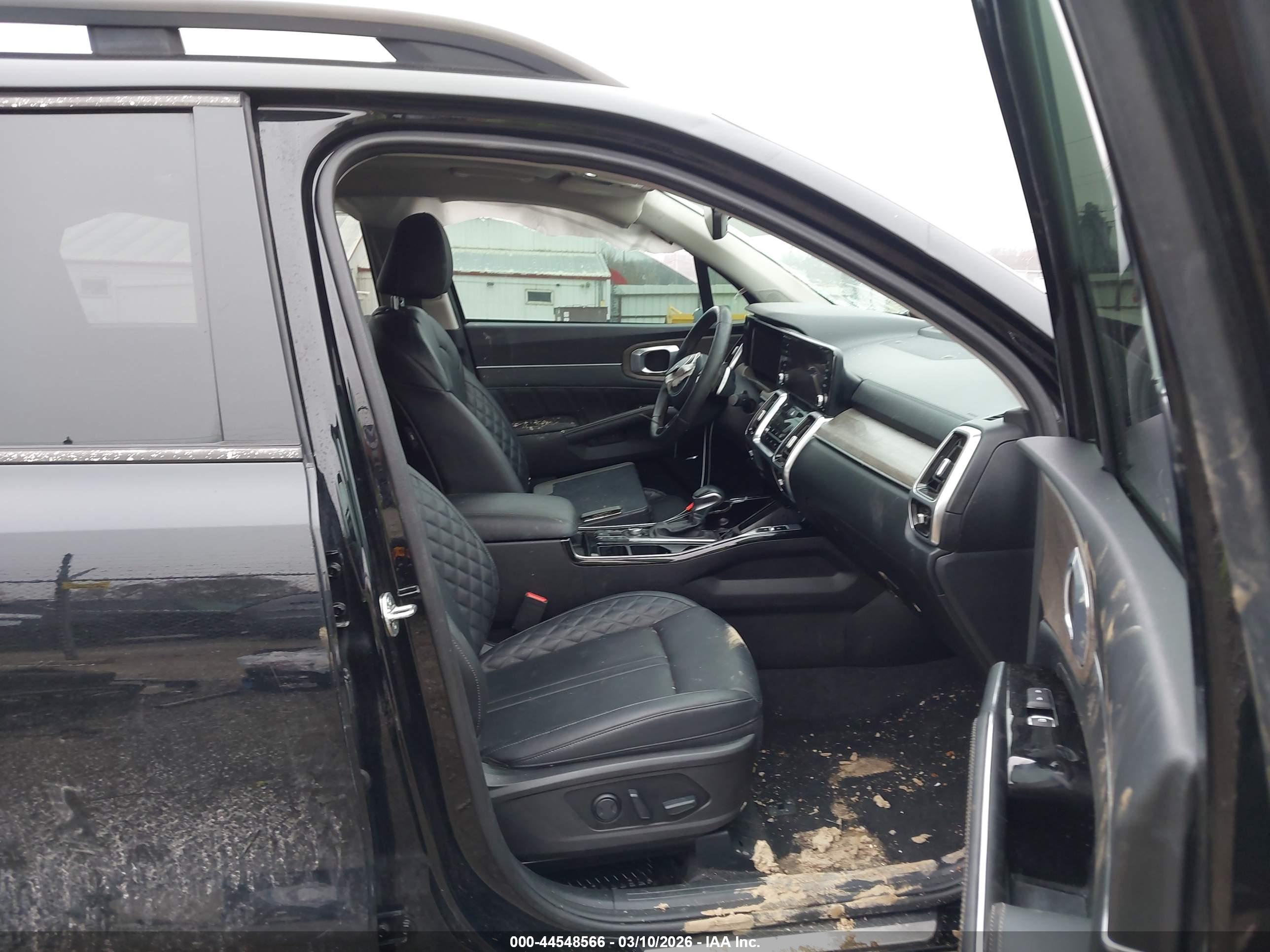 KIA SORENTO image 5
