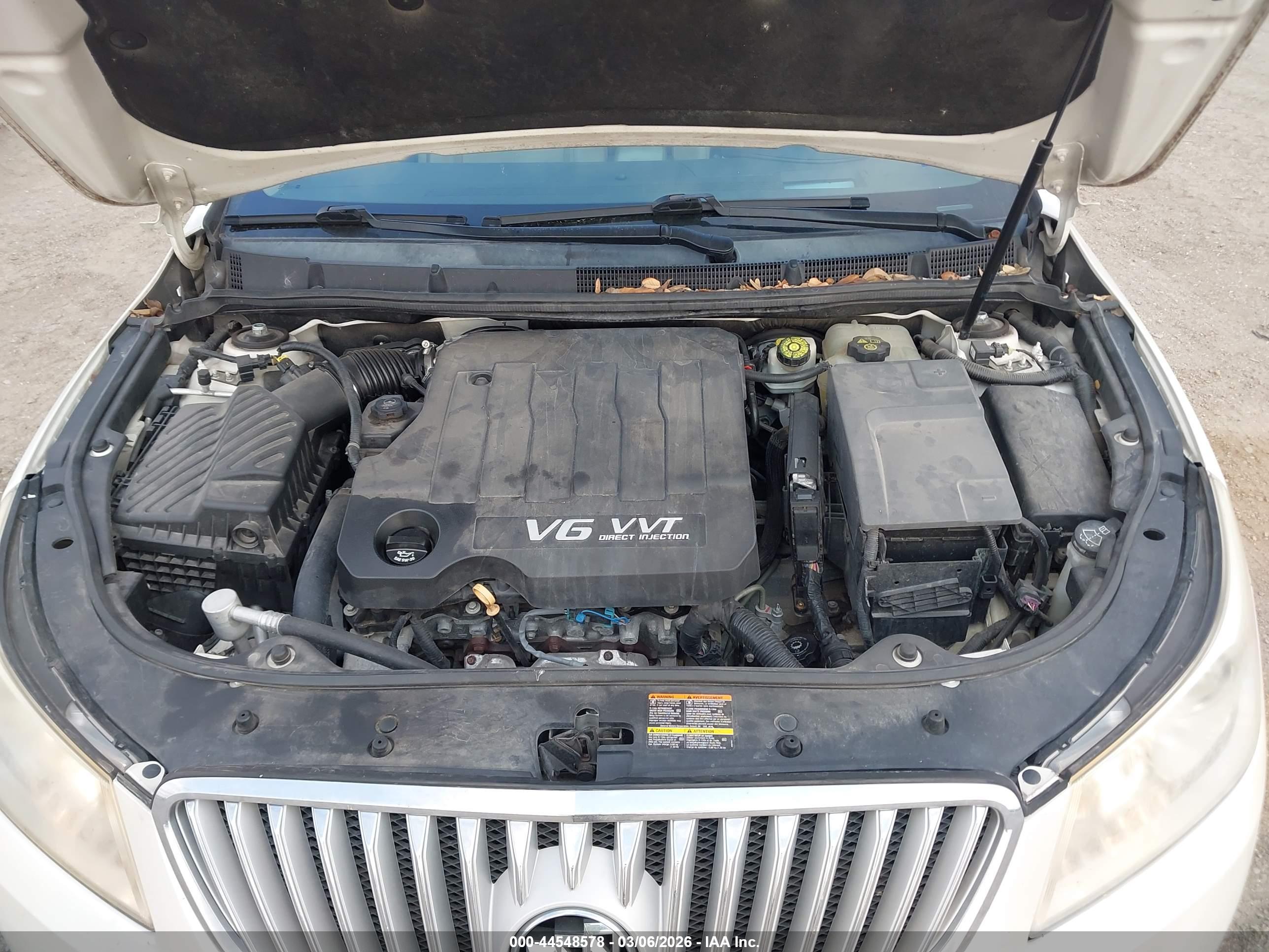 BUICK LACROSSE image 10