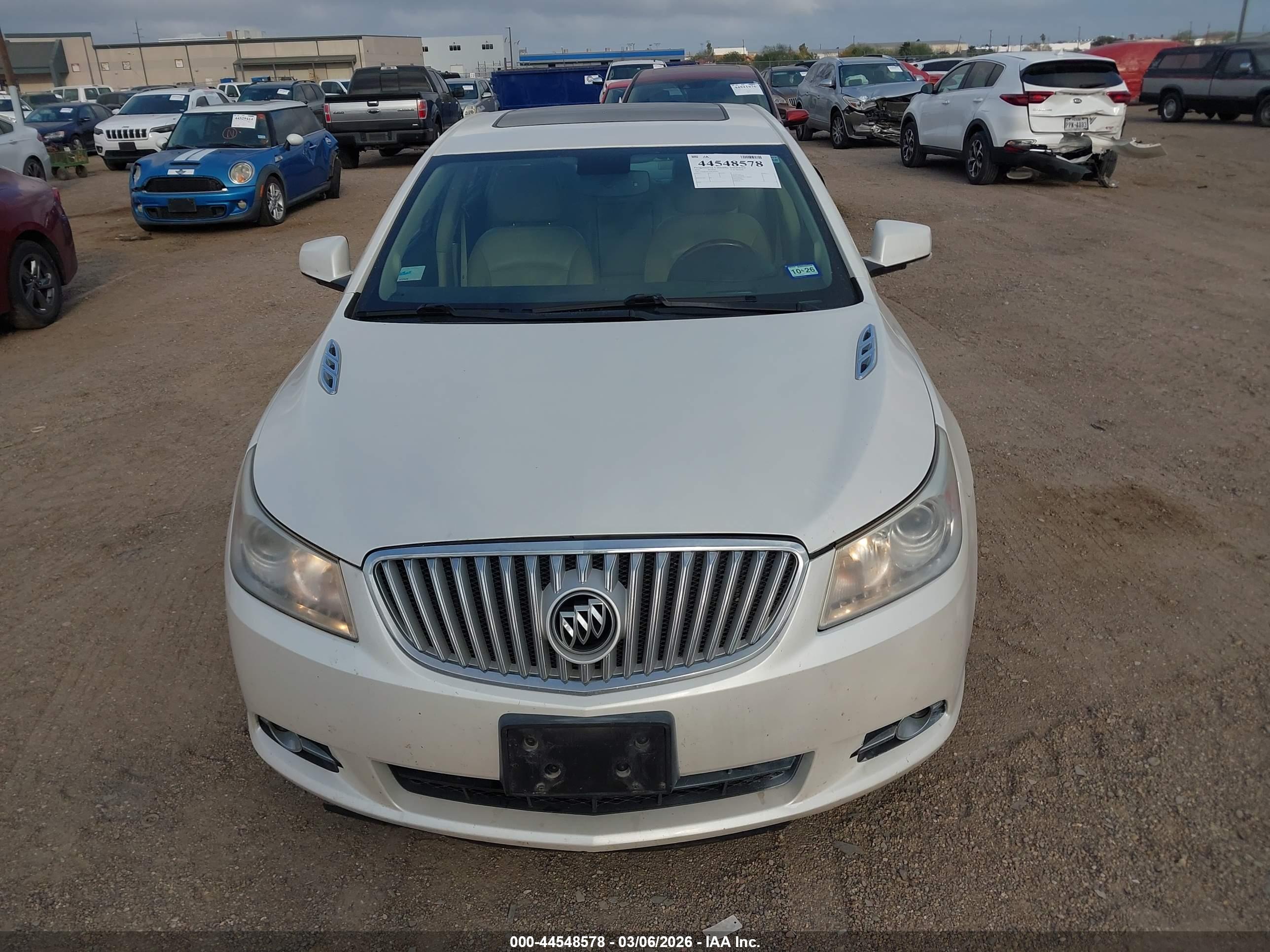 BUICK LACROSSE image 6