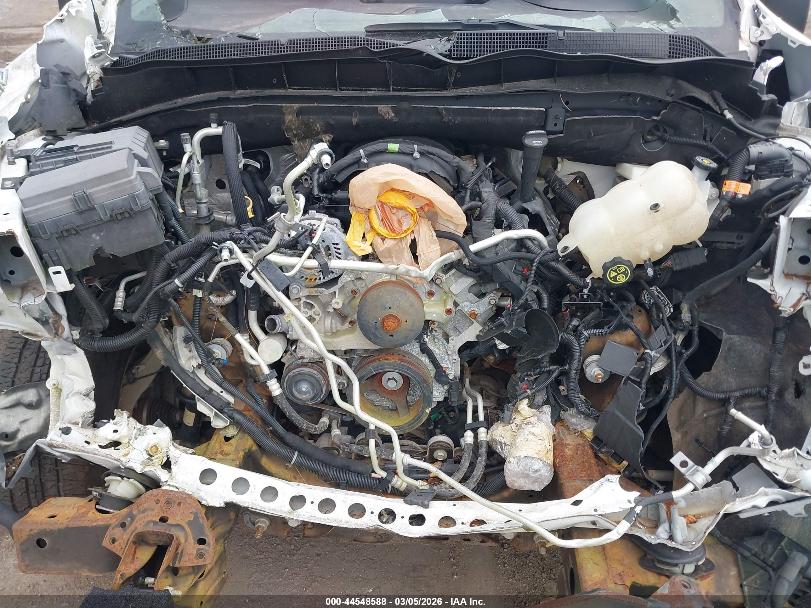 CHEVROLET SILVERADO image 10