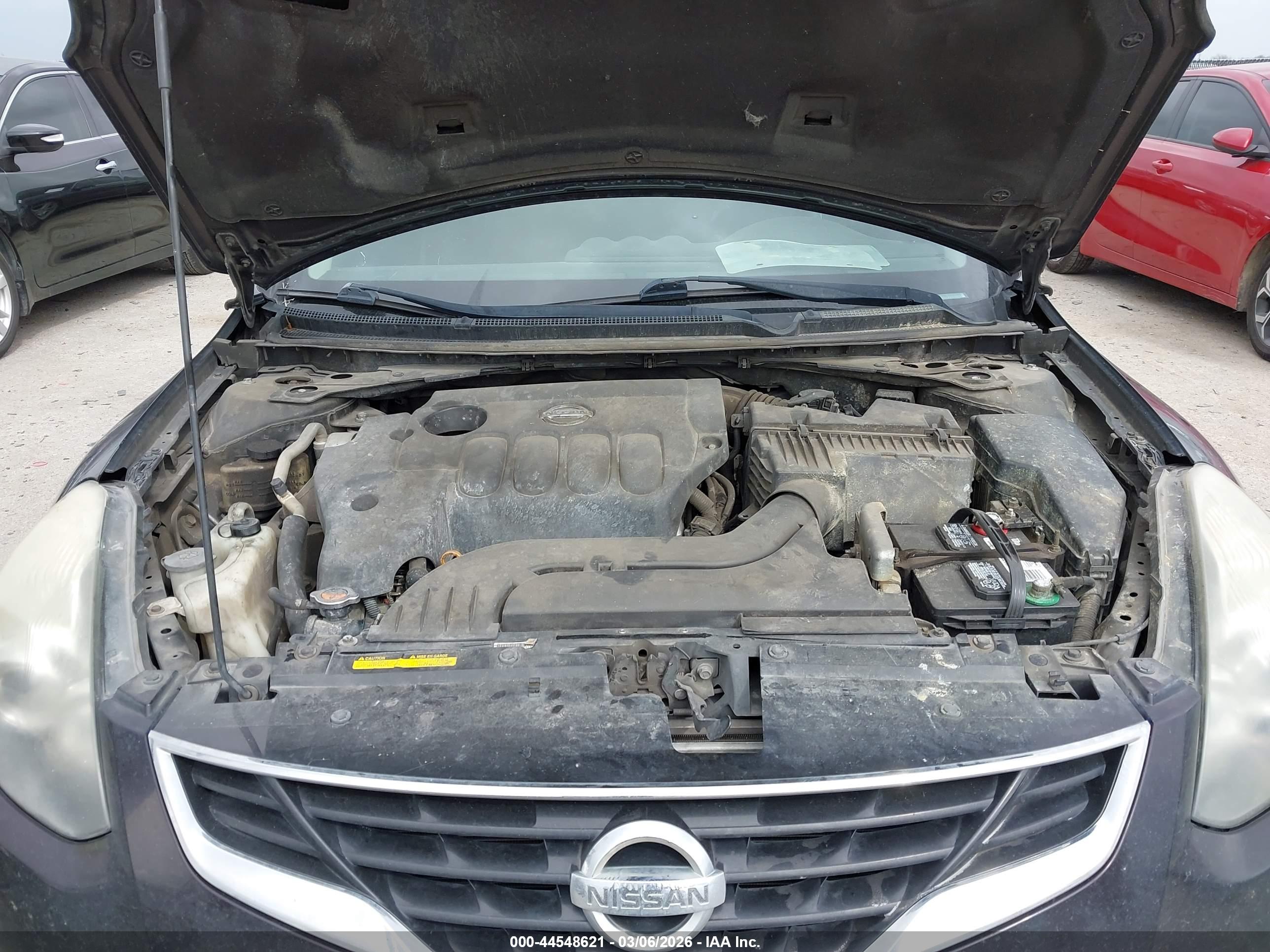 NISSAN ALTIMA image 10