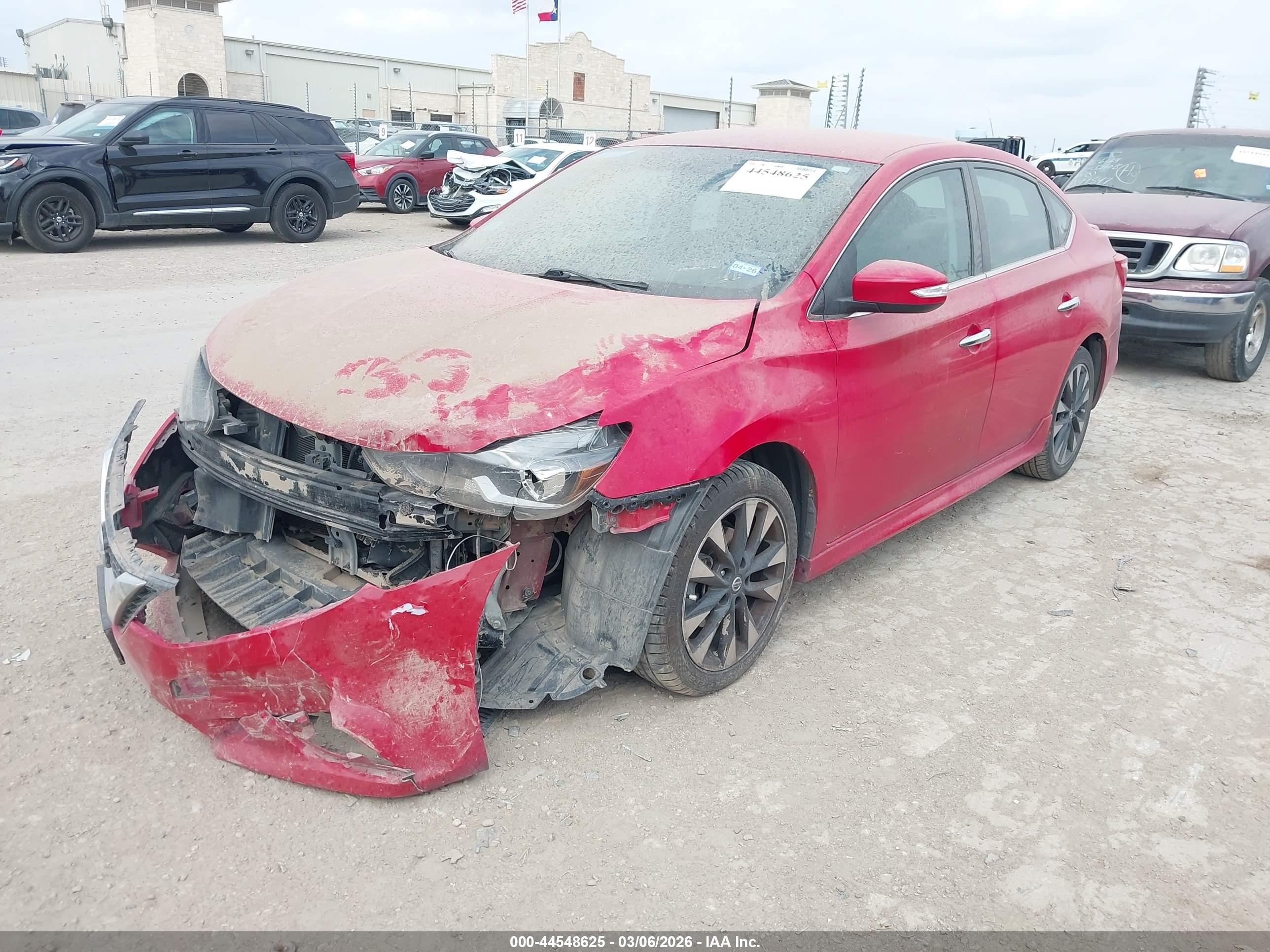 NISSAN SENTRA image 2