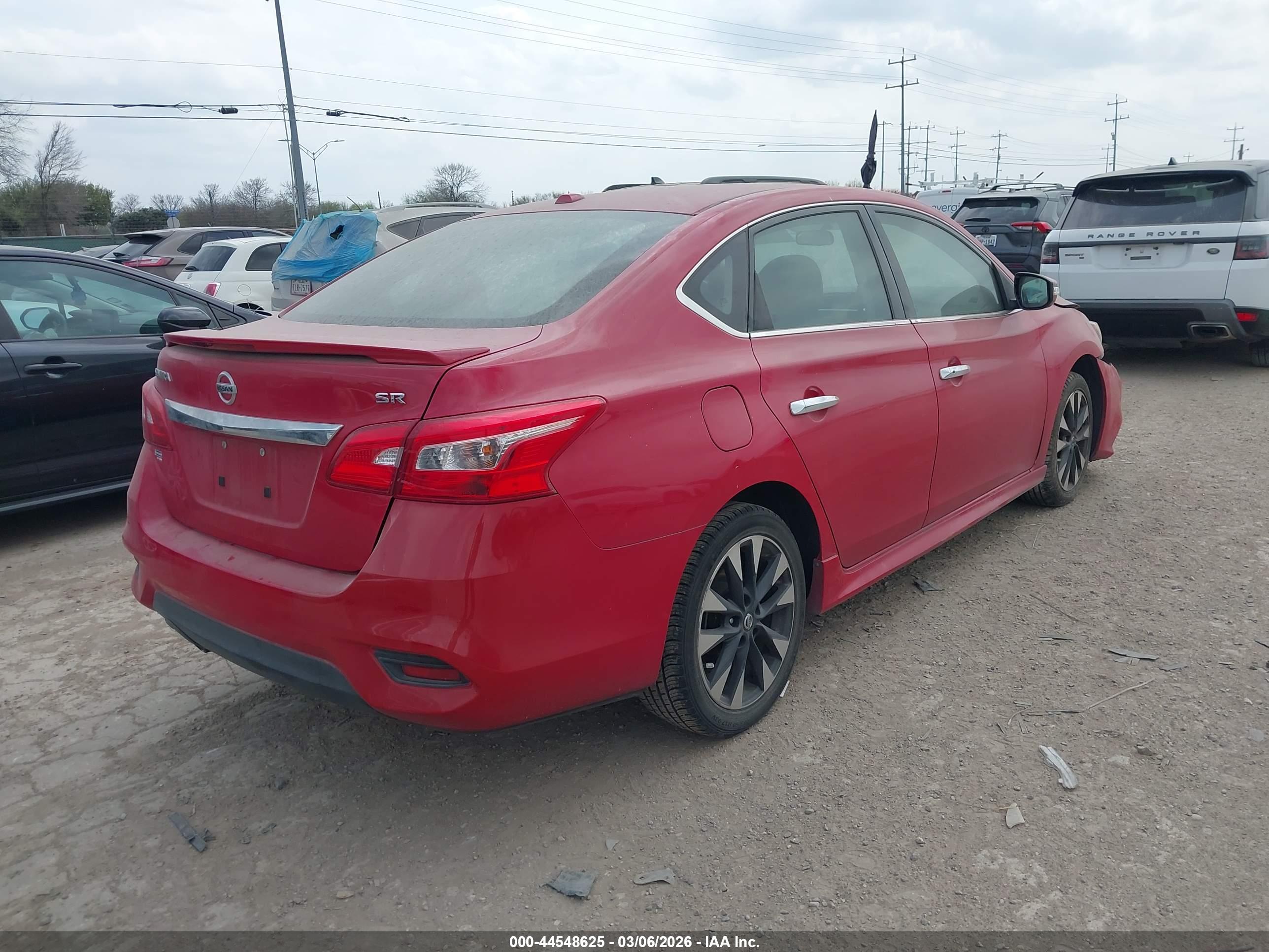 NISSAN SENTRA image 4