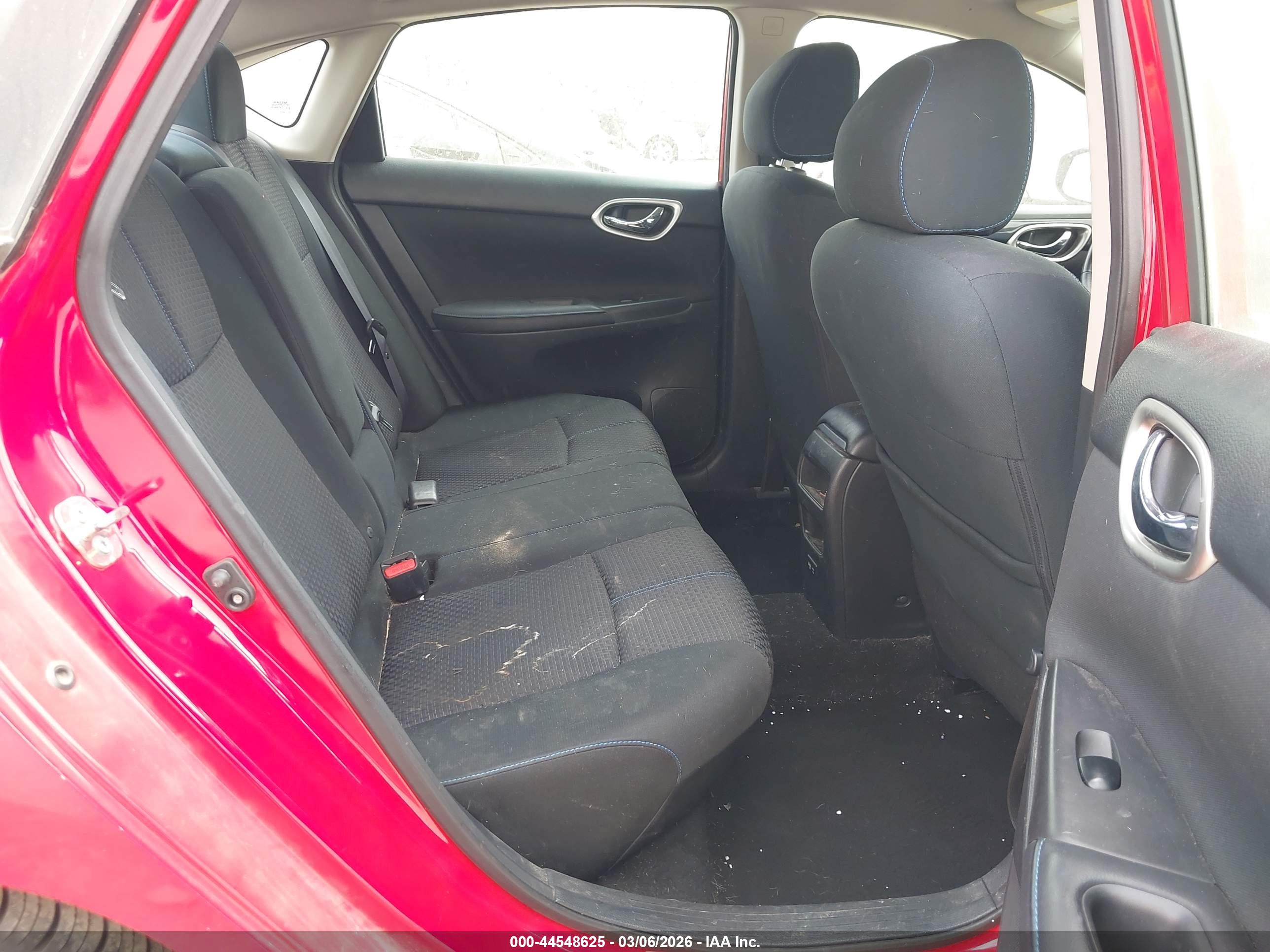 NISSAN SENTRA image 8