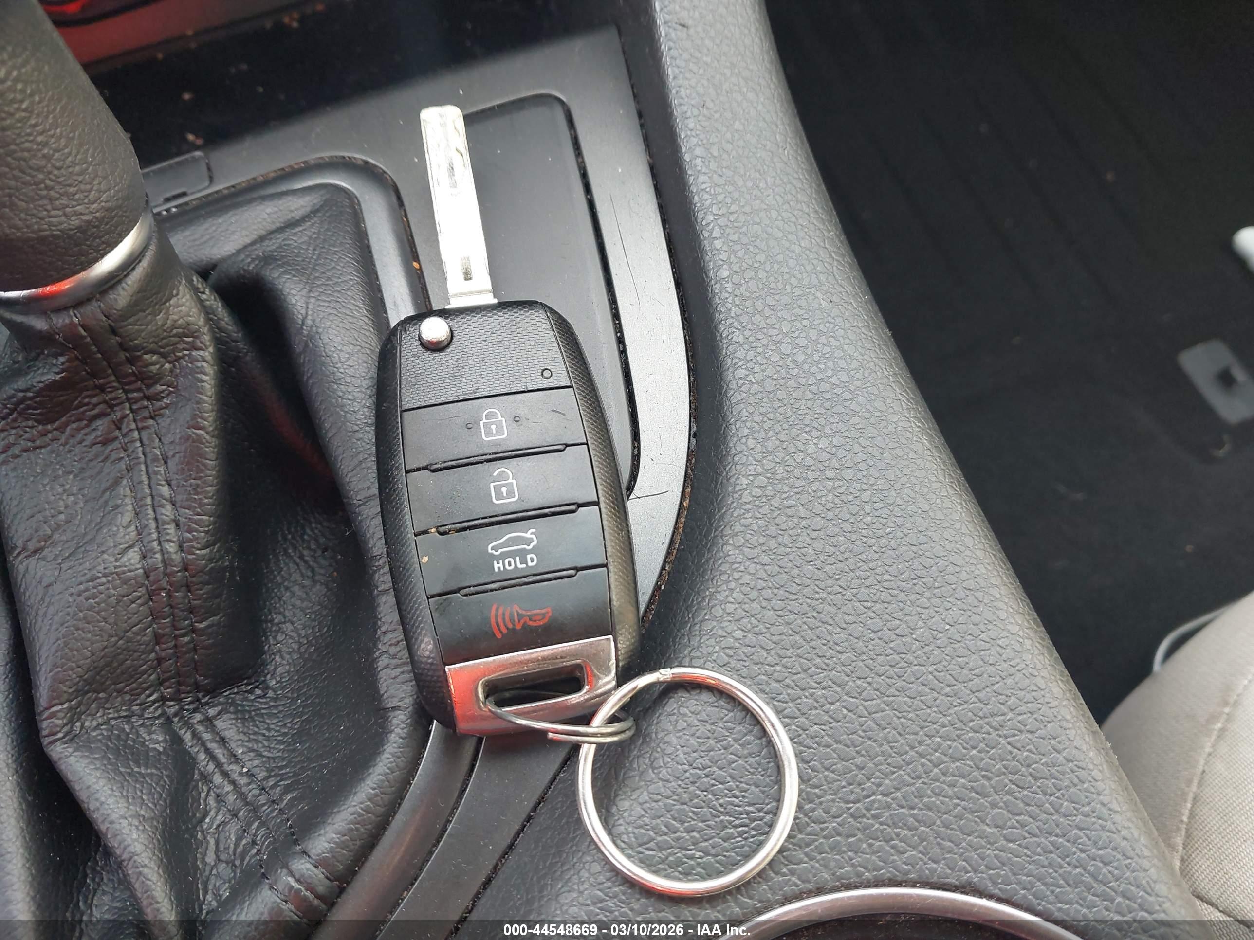 KIA OPTIMA image 11