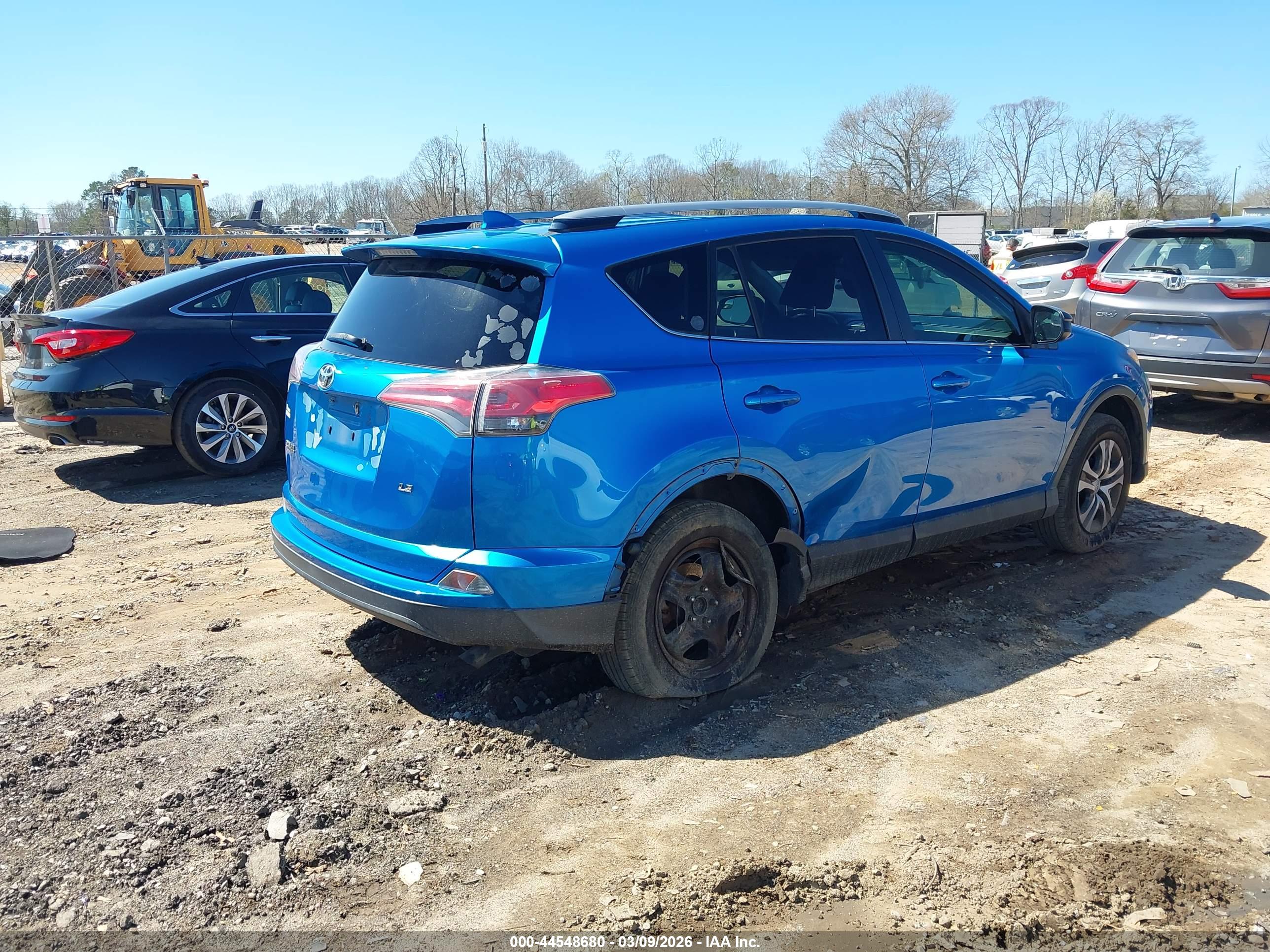 TOYOTA RAV4 image 4