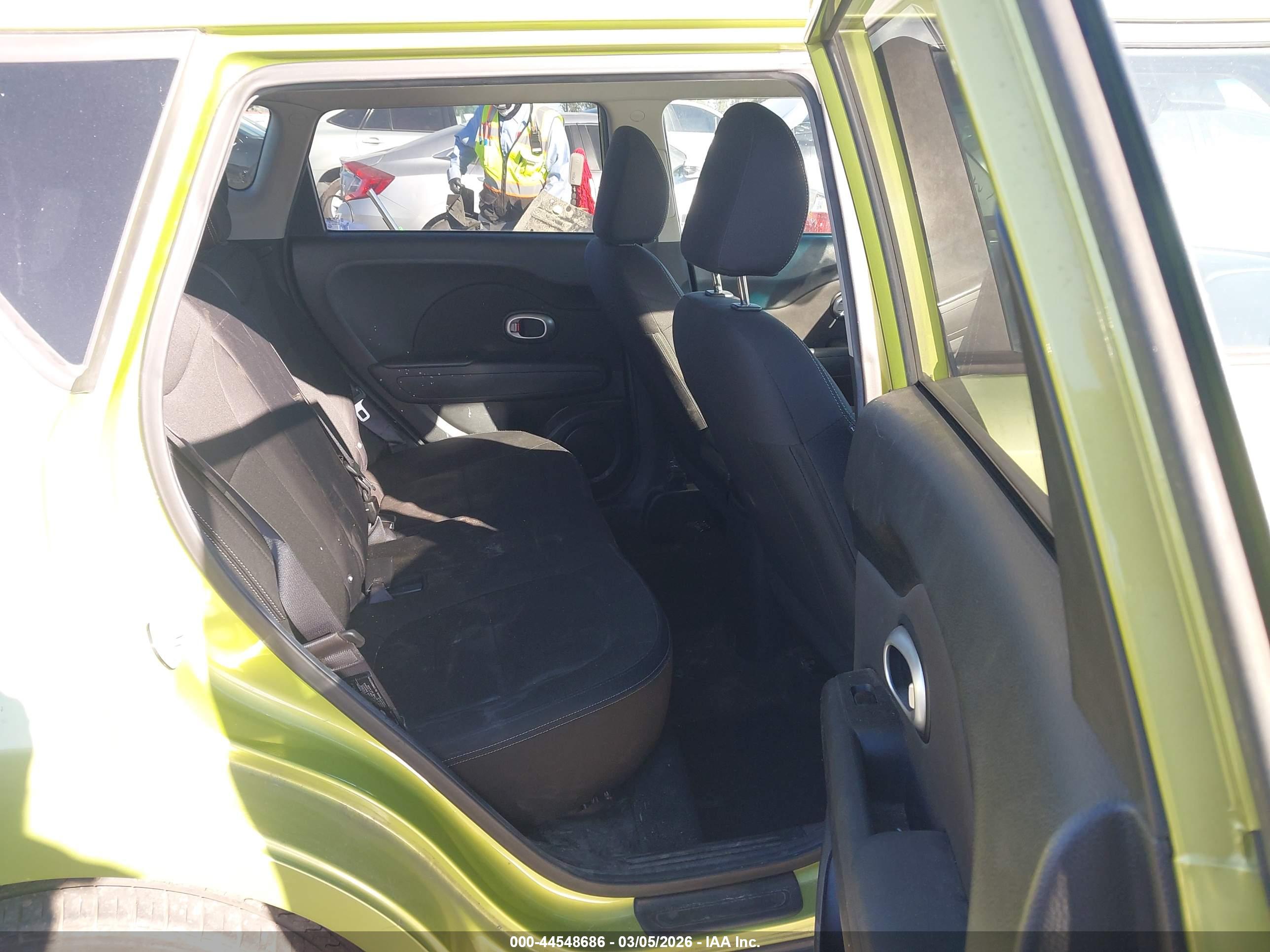 KIA SOUL image 8