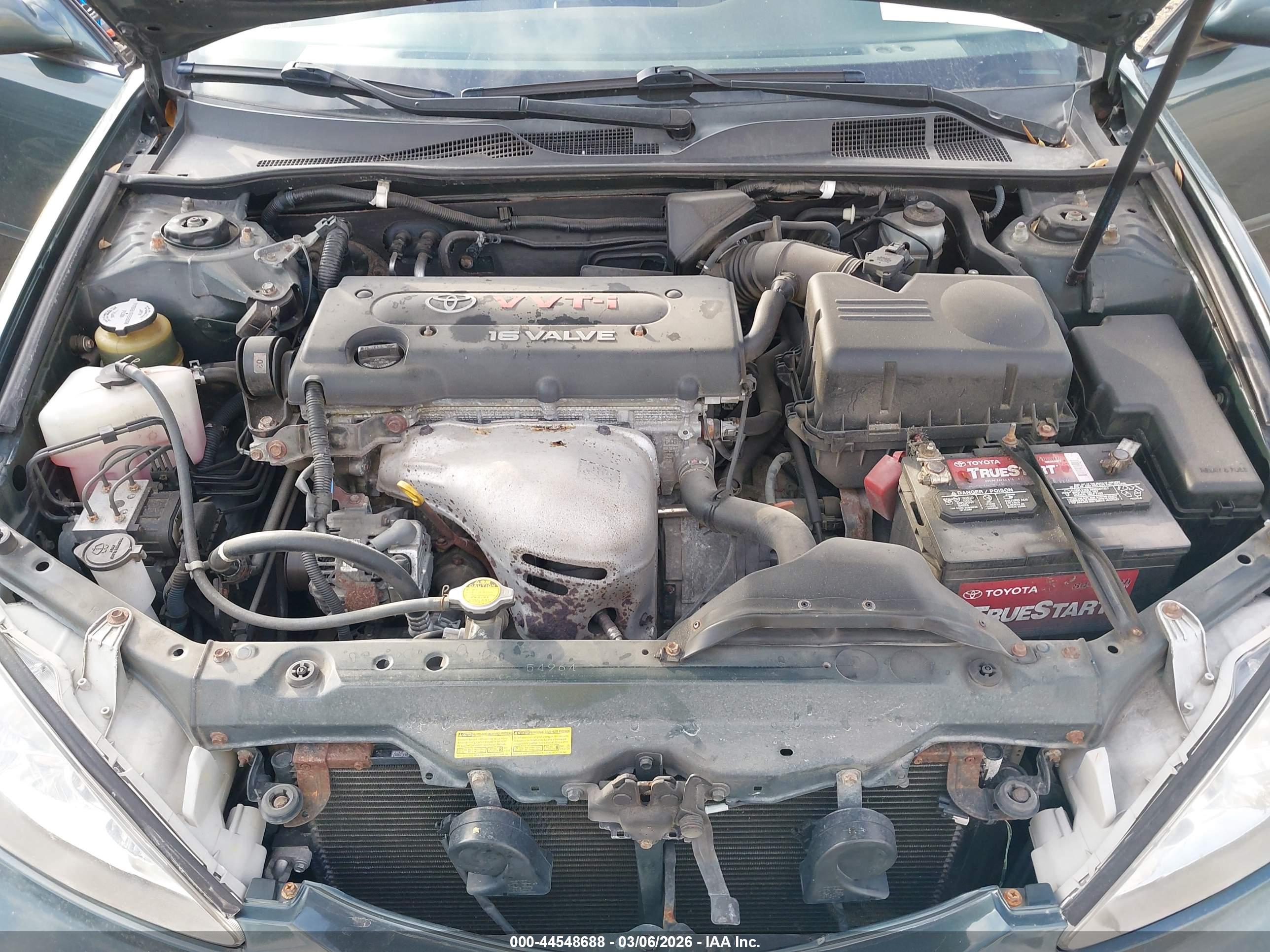 TOYOTA CAMRY image 10