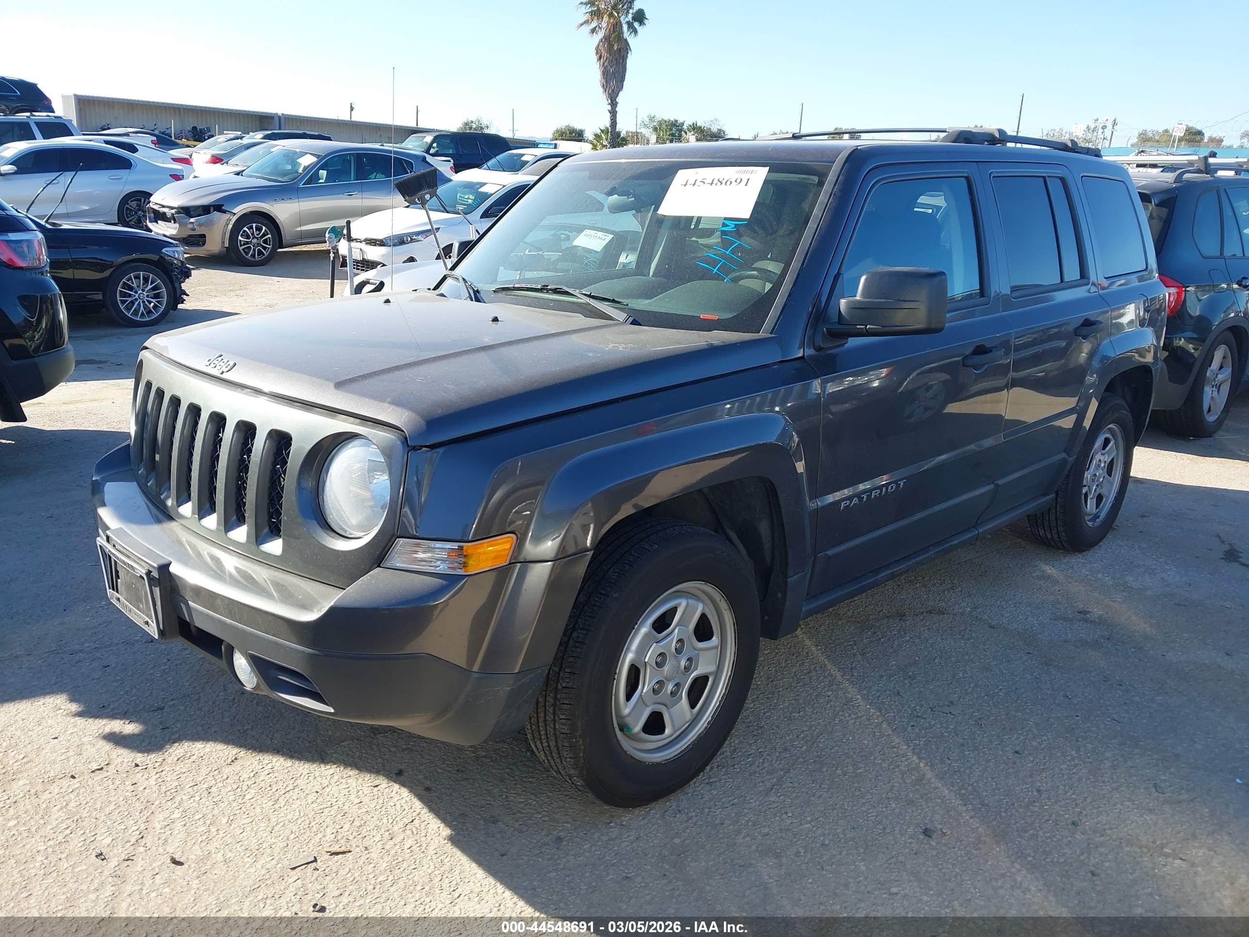 JEEP PATRIOT image 2
