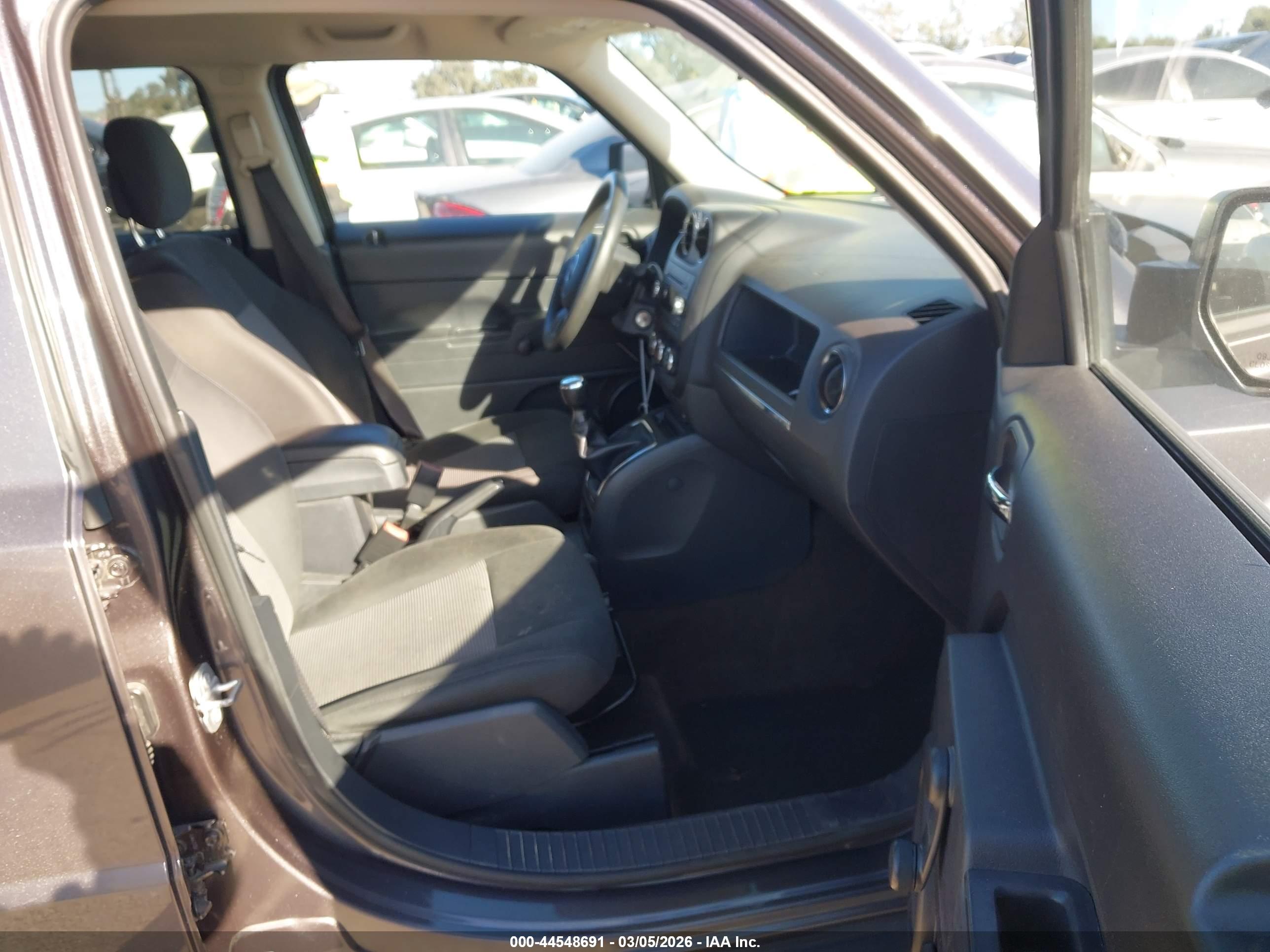 JEEP PATRIOT image 5