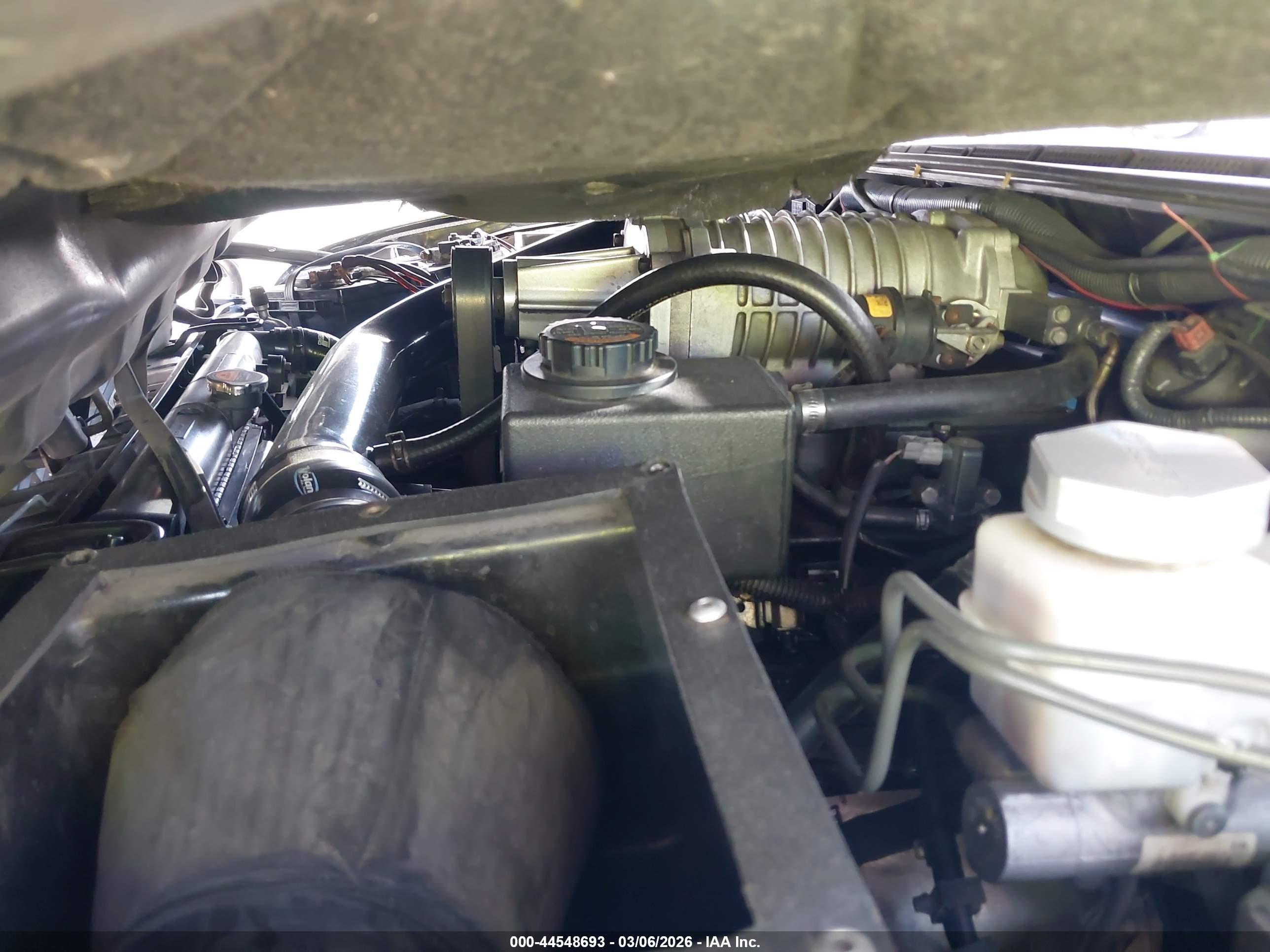 NISSAN PATHFINDER image 10