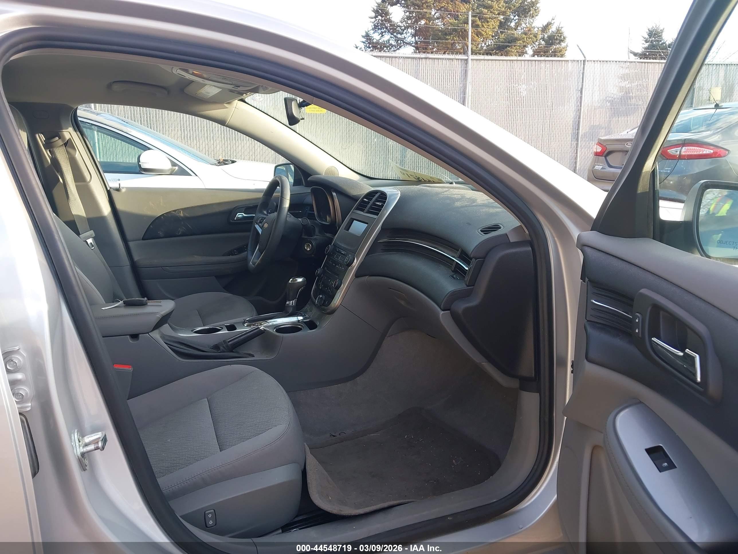 CHEVROLET MALIBU image 5