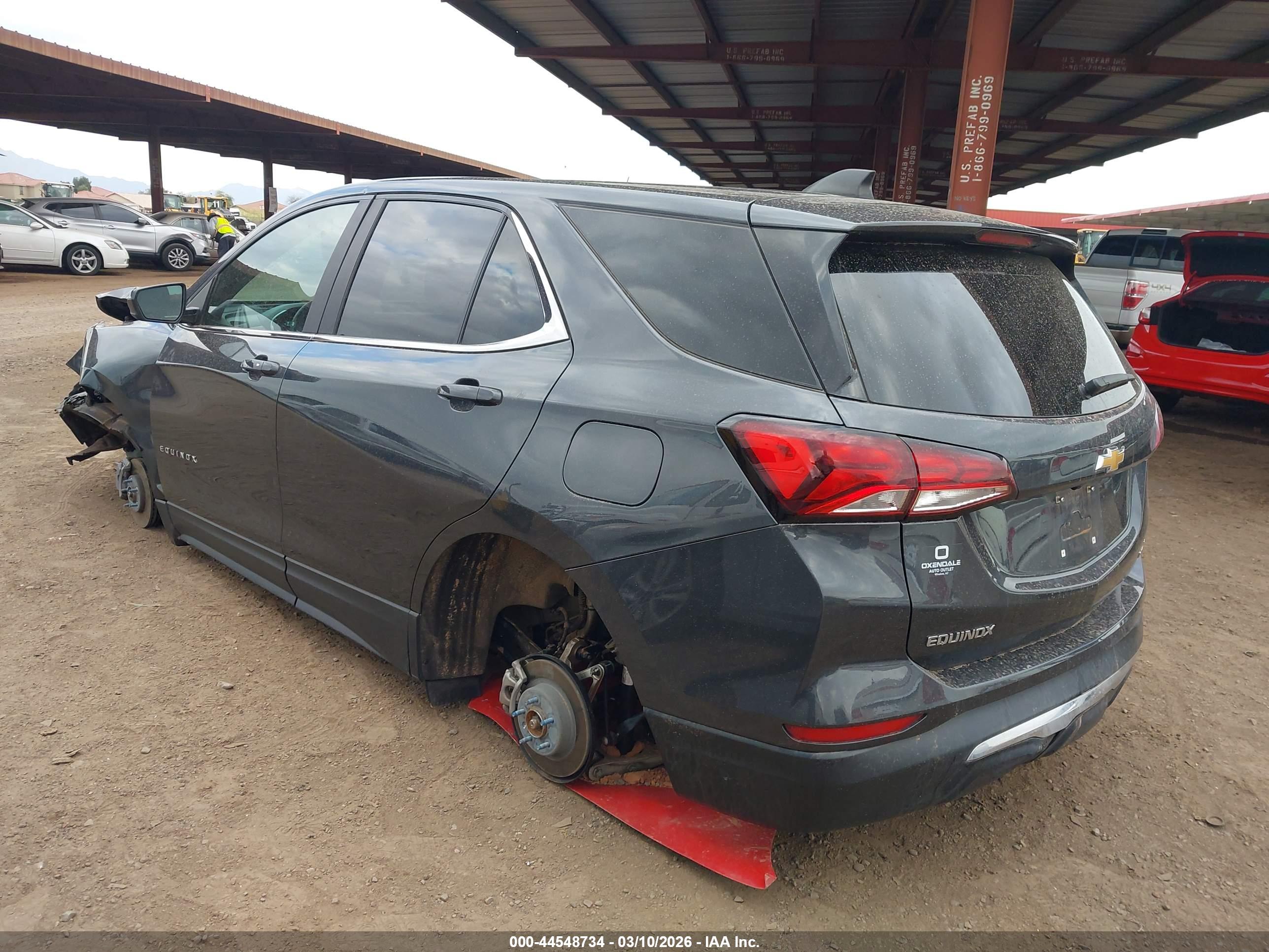 CHEVROLET EQUINOX image 3