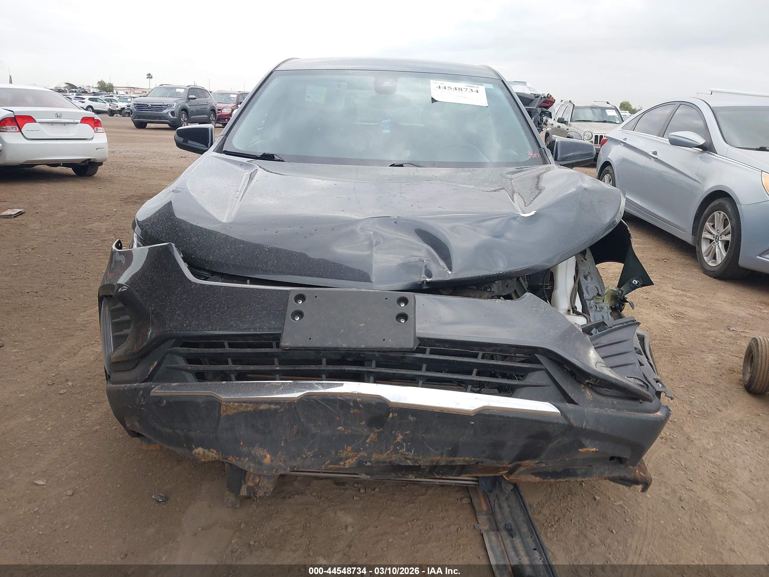 CHEVROLET EQUINOX image 6