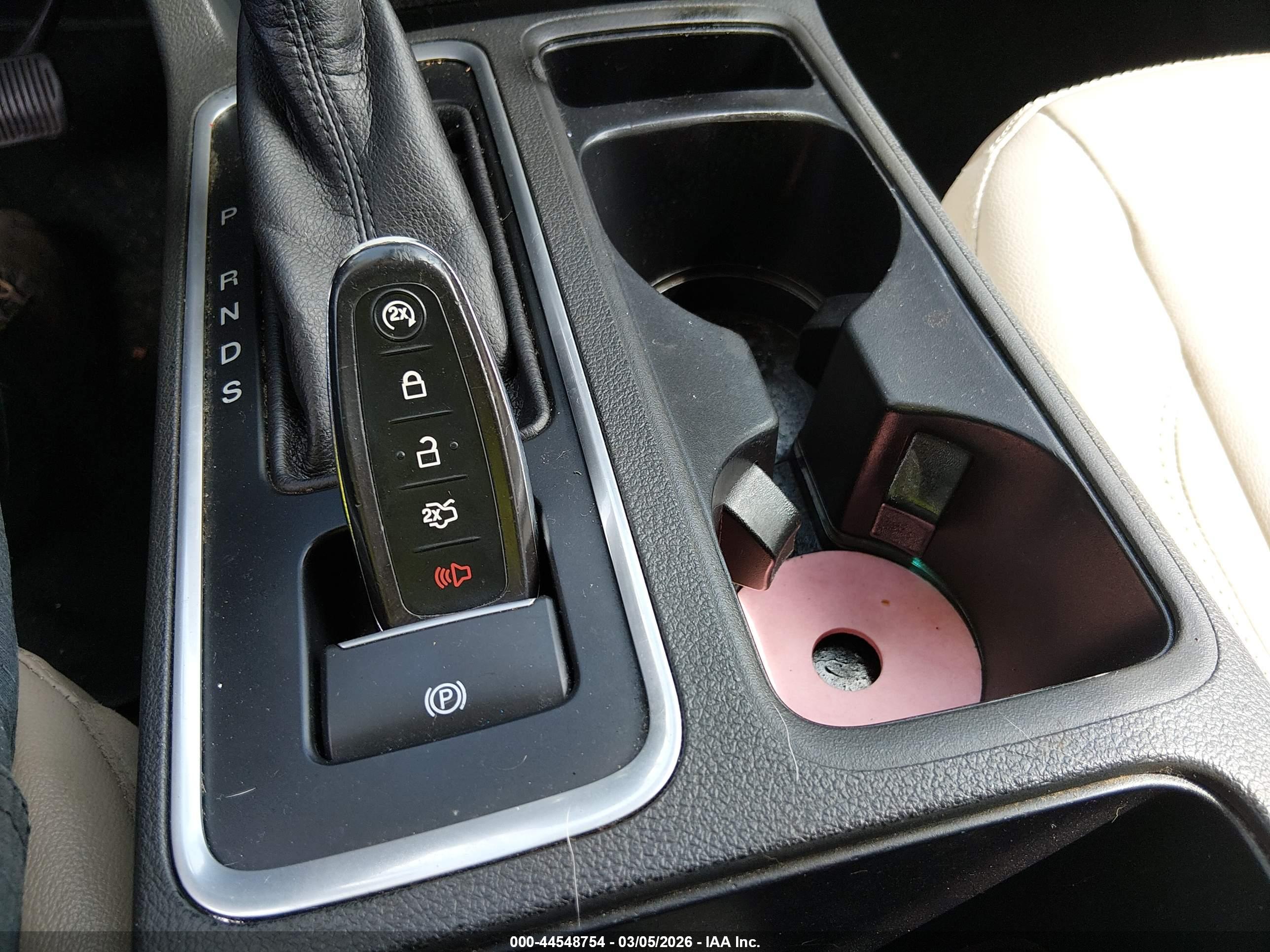 FORD ESCAPE image 11