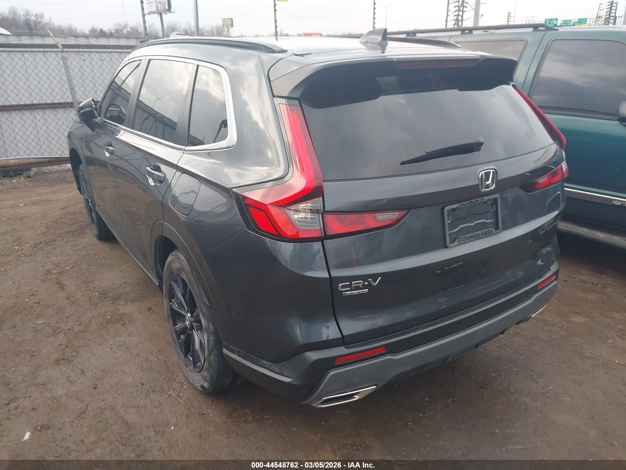 HONDA CR-V image 3