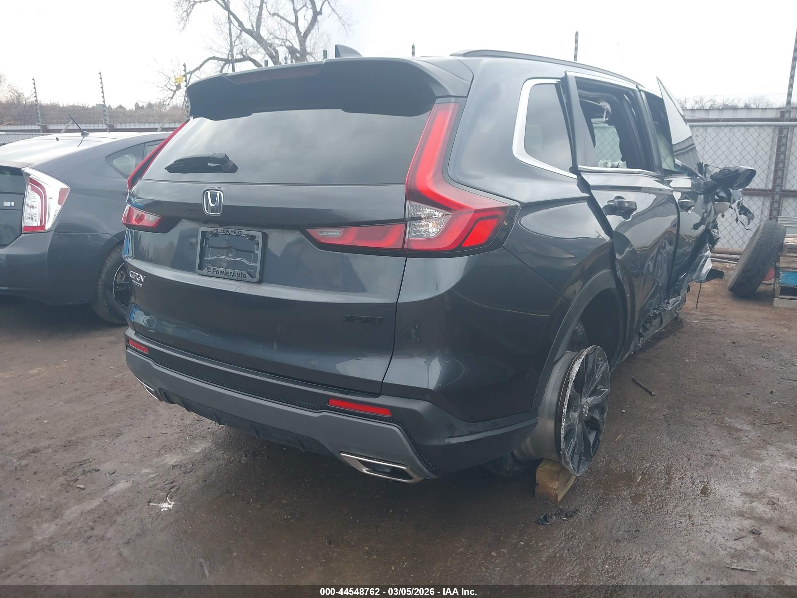 HONDA CR-V image 4