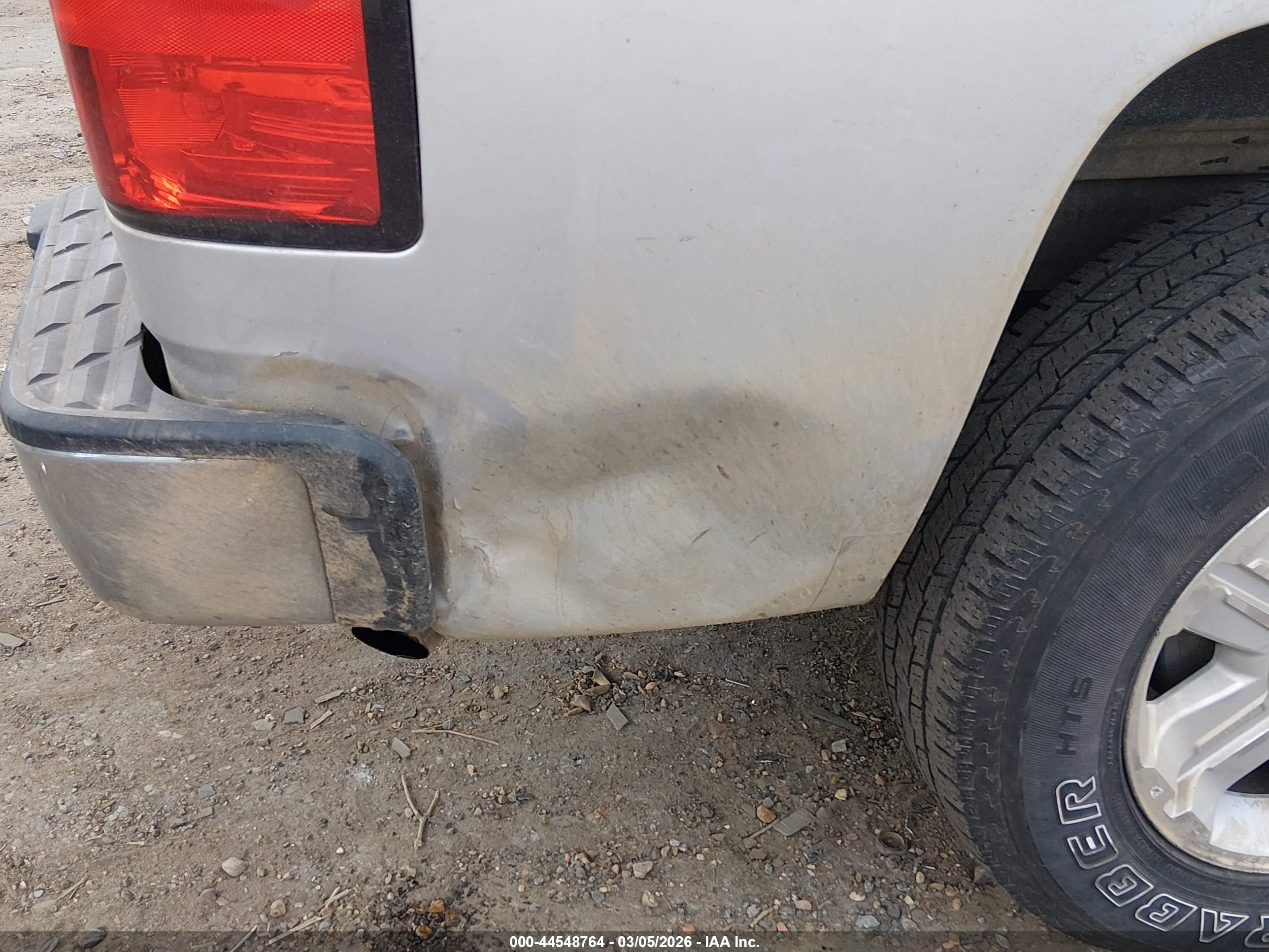 CHEVROLET SILVERADO image 6