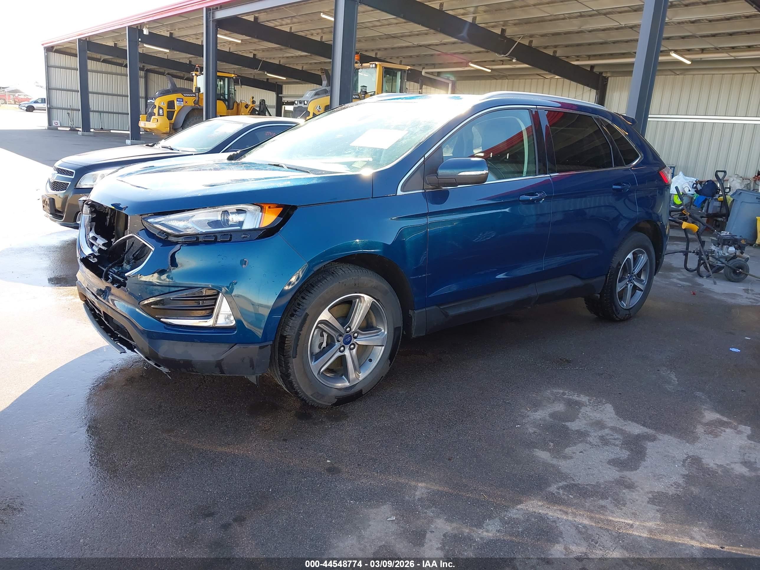 FORD EDGE image 2