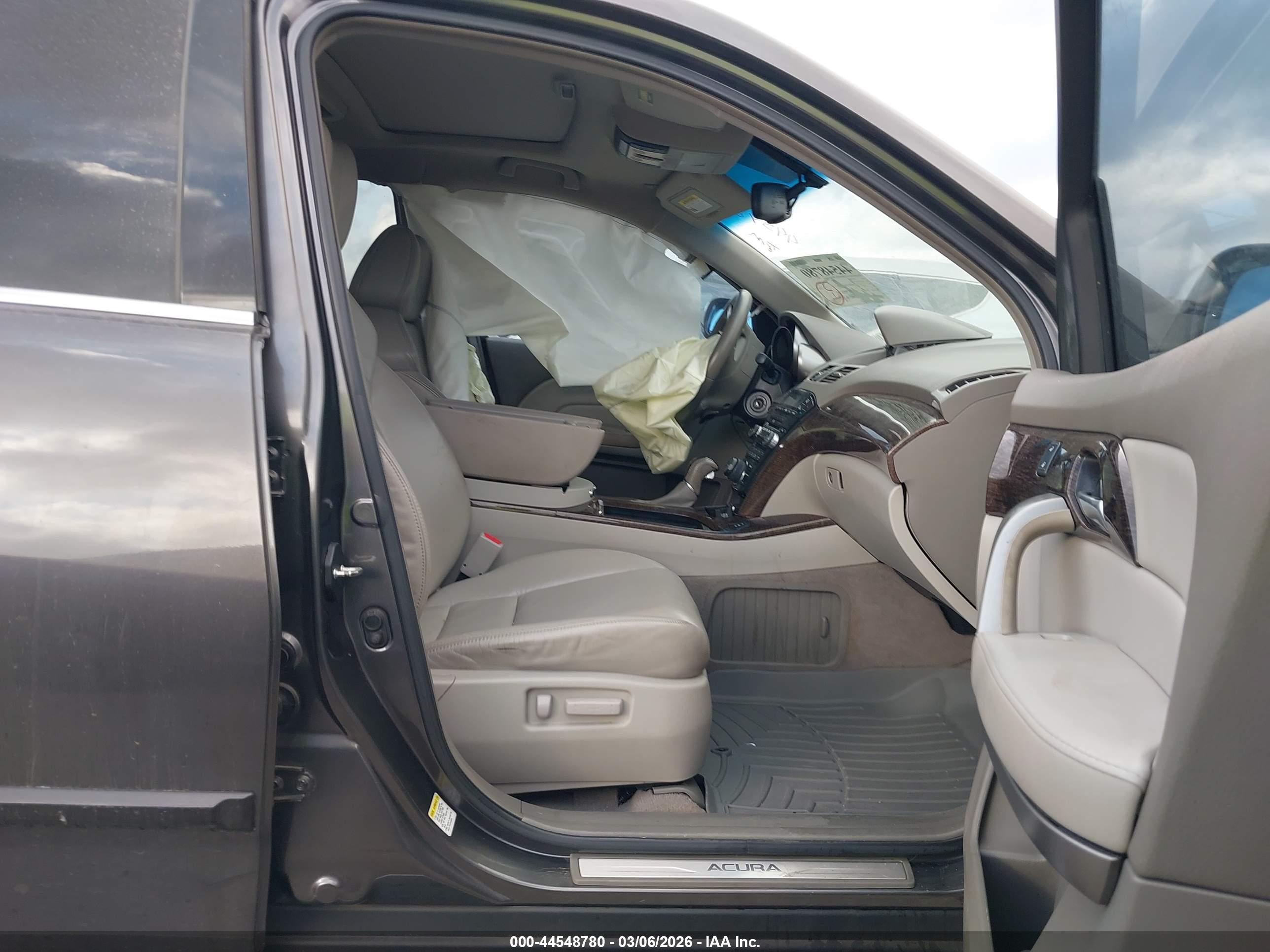 ACURA MDX image 5