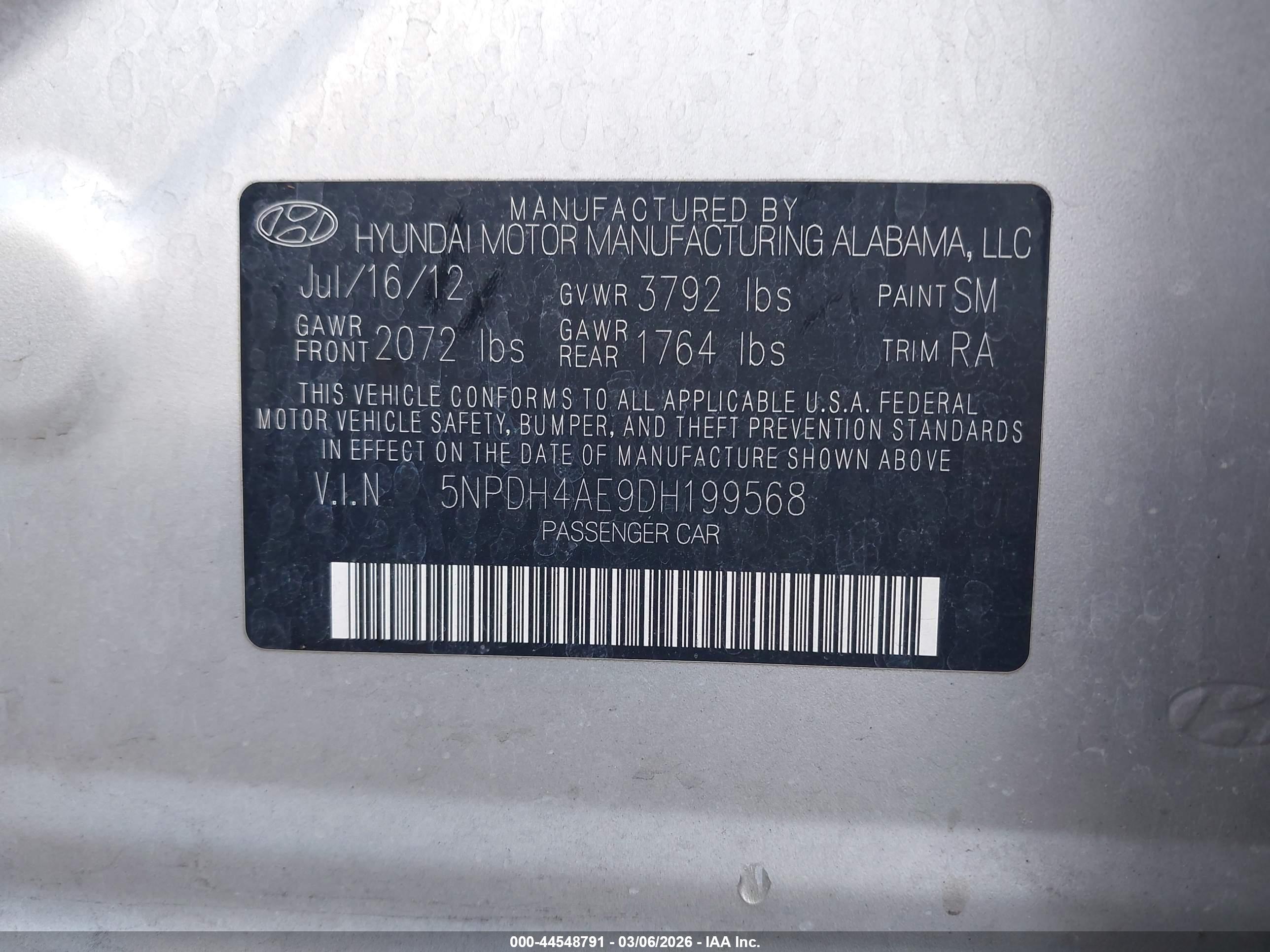 HYUNDAI ELANTRA image 9