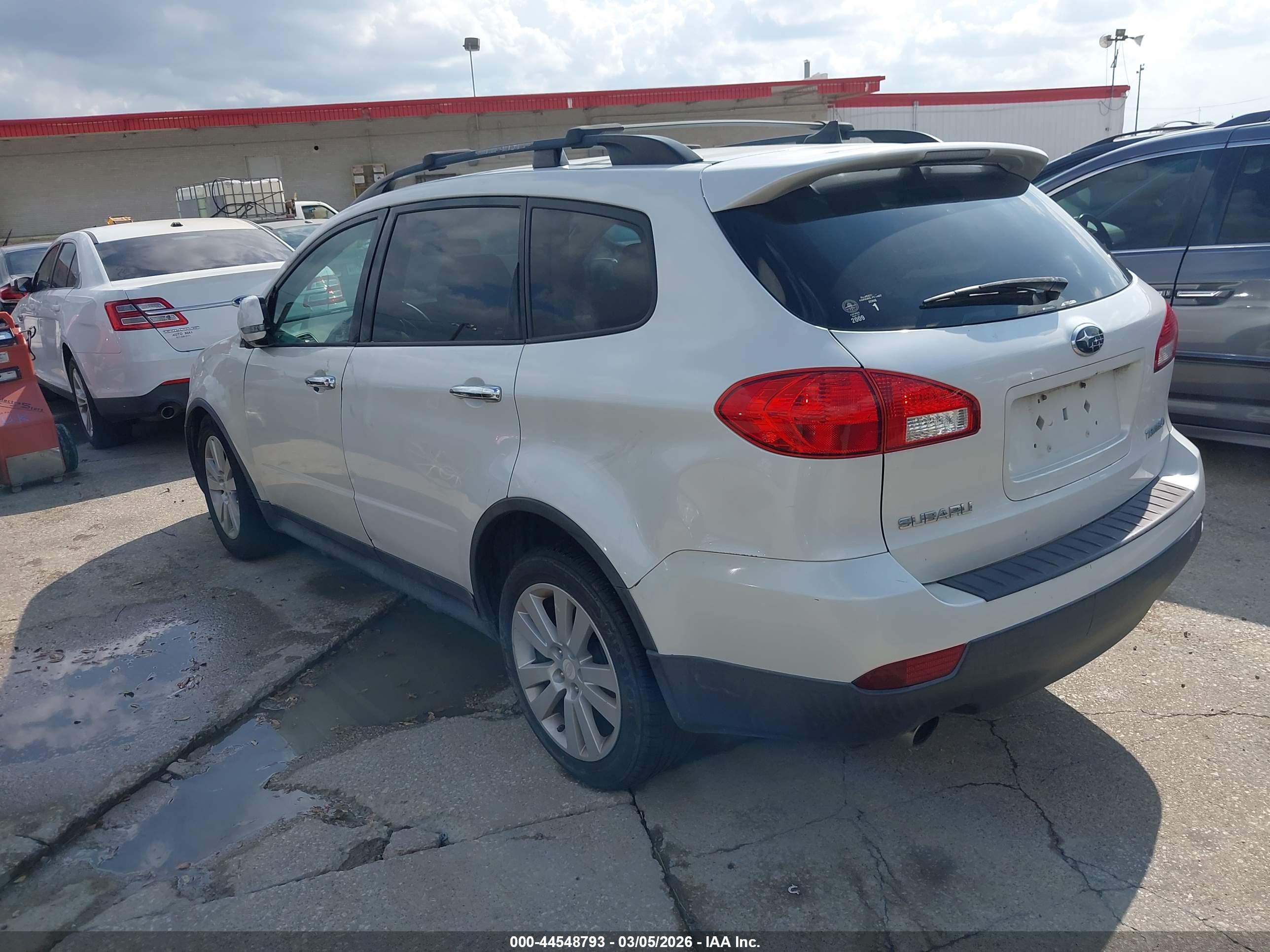 SUBARU TRIBECA image 3