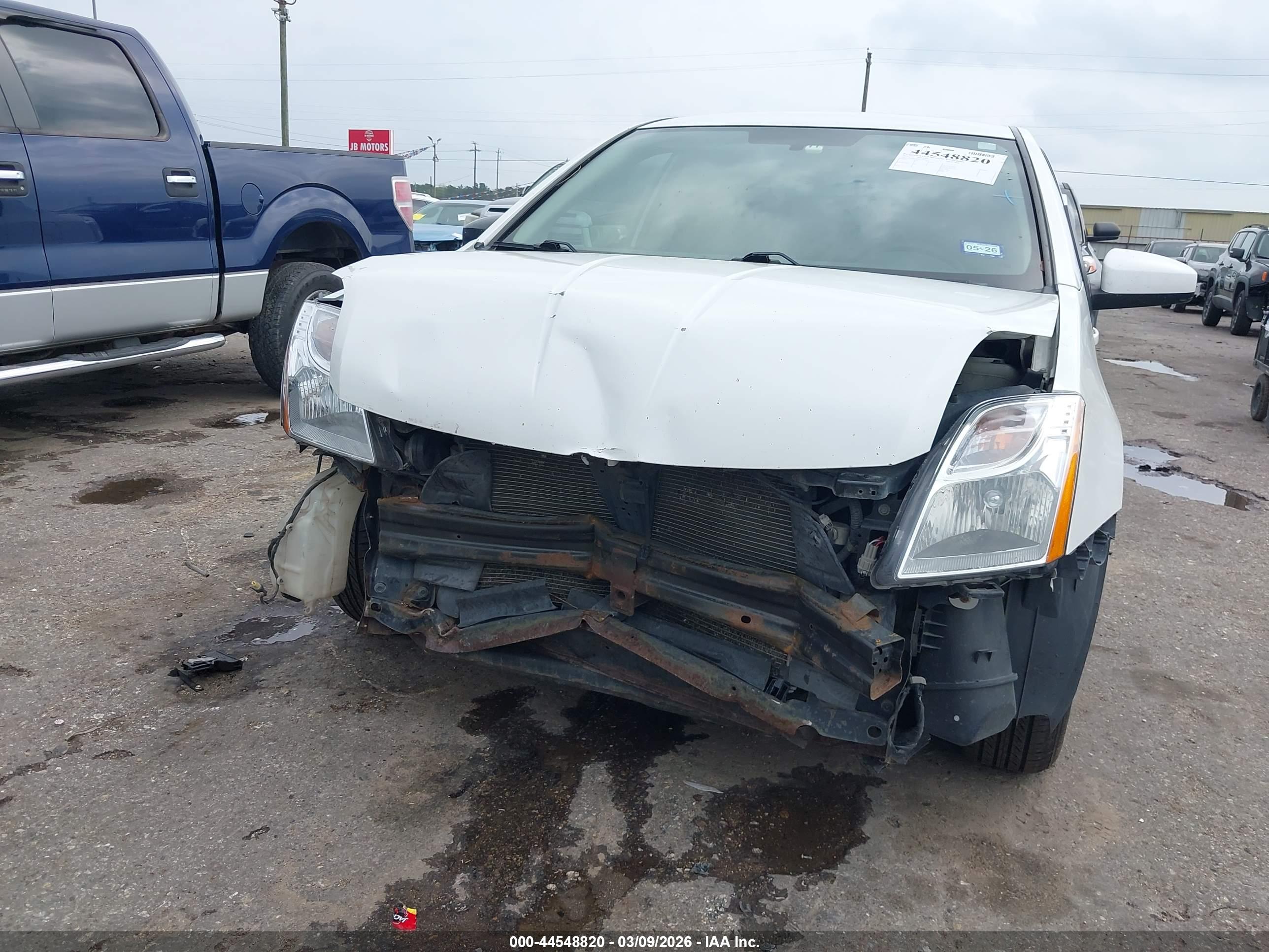 NISSAN SENTRA image 6