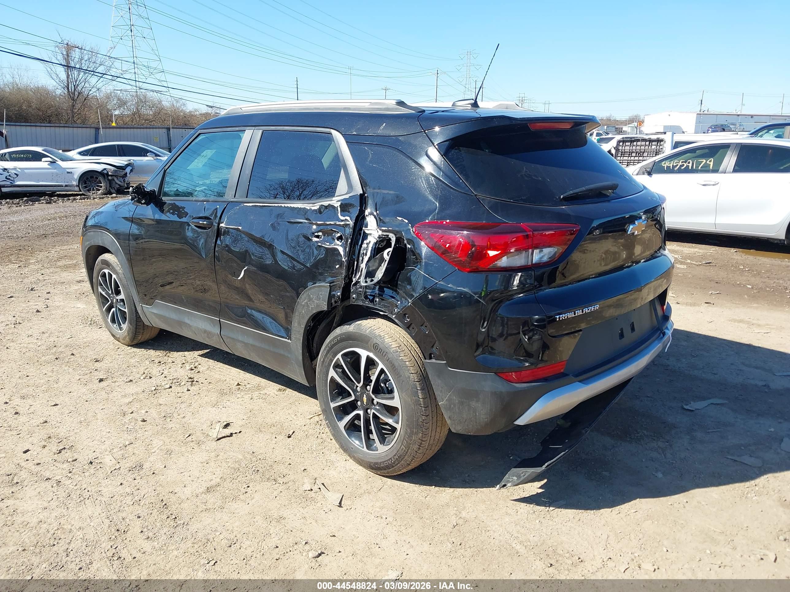 CHEVROLET TRAILBLAZER image 3