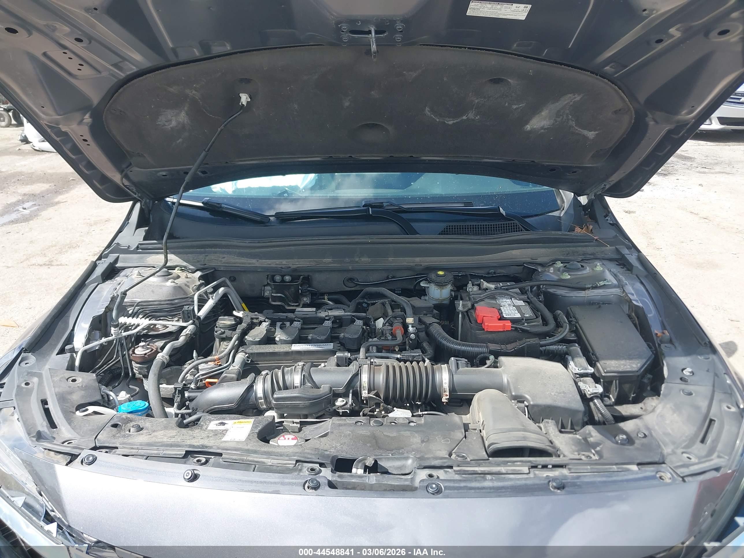 HONDA ACCORD image 10