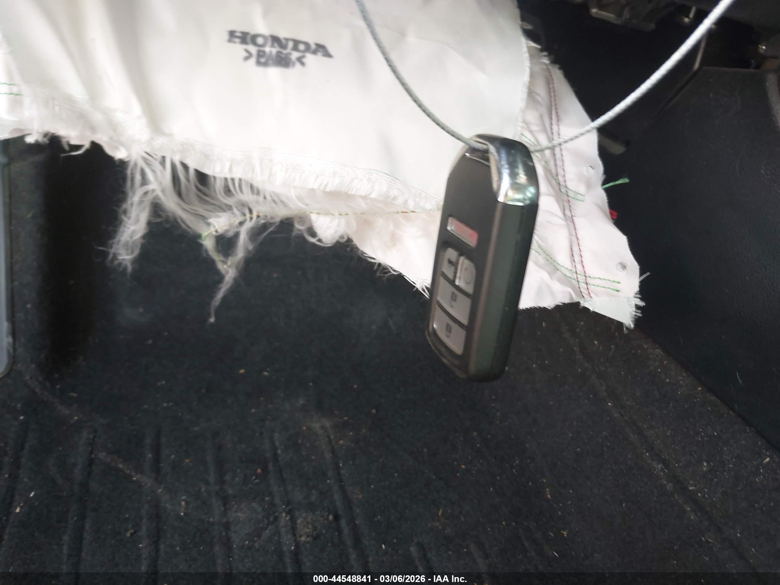 HONDA ACCORD image 11