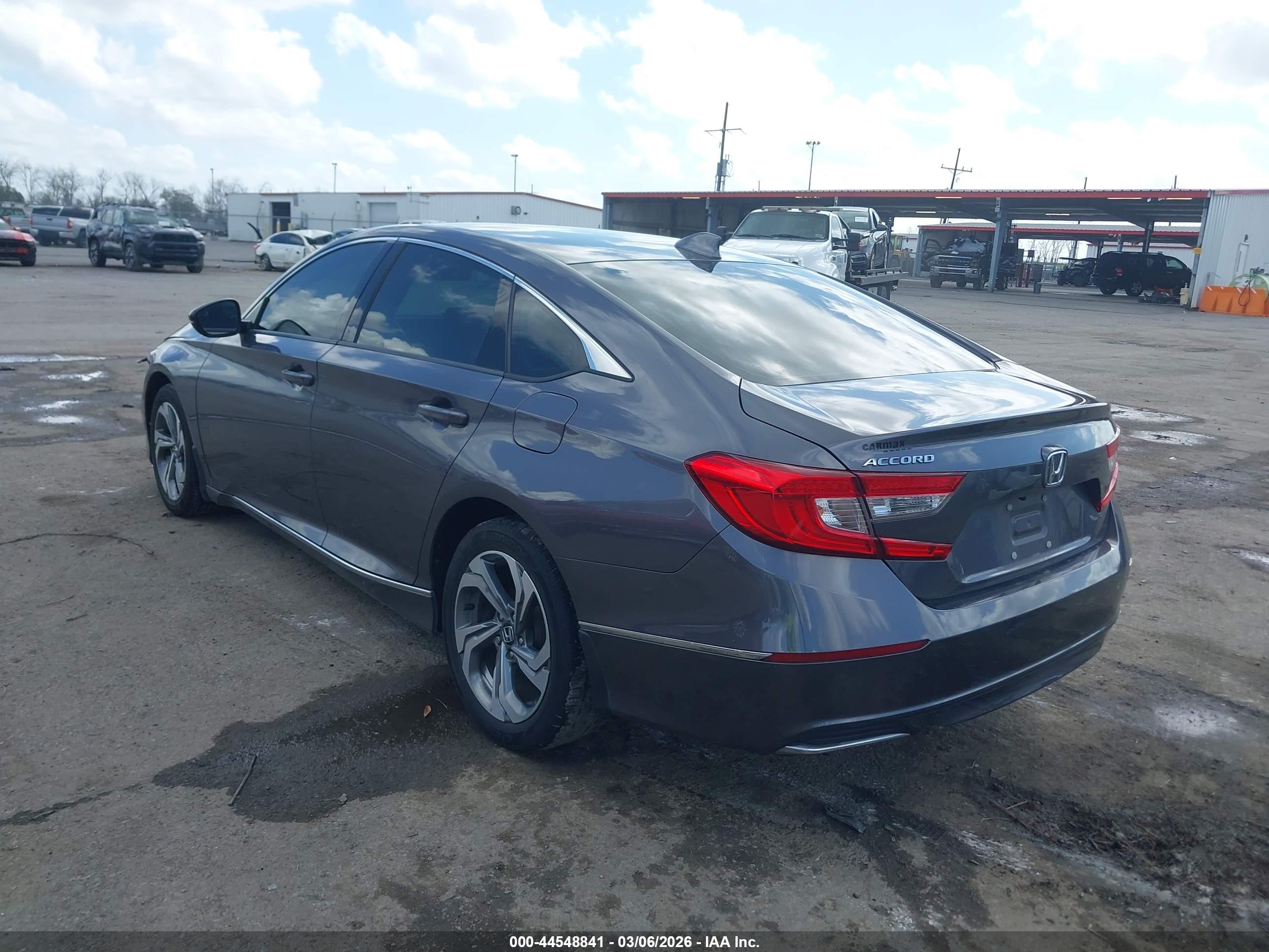 HONDA ACCORD image 3