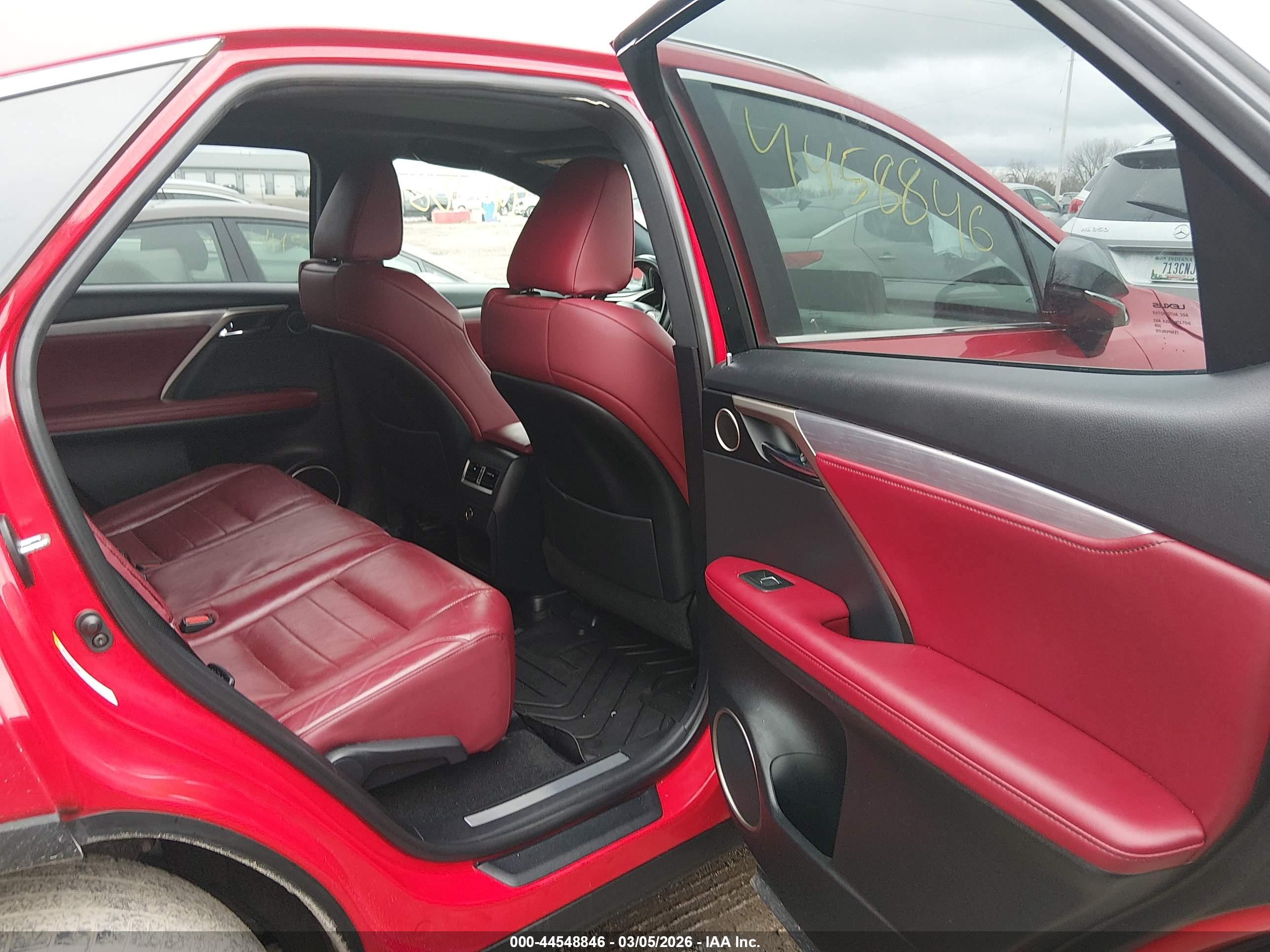 LEXUS RX image 8