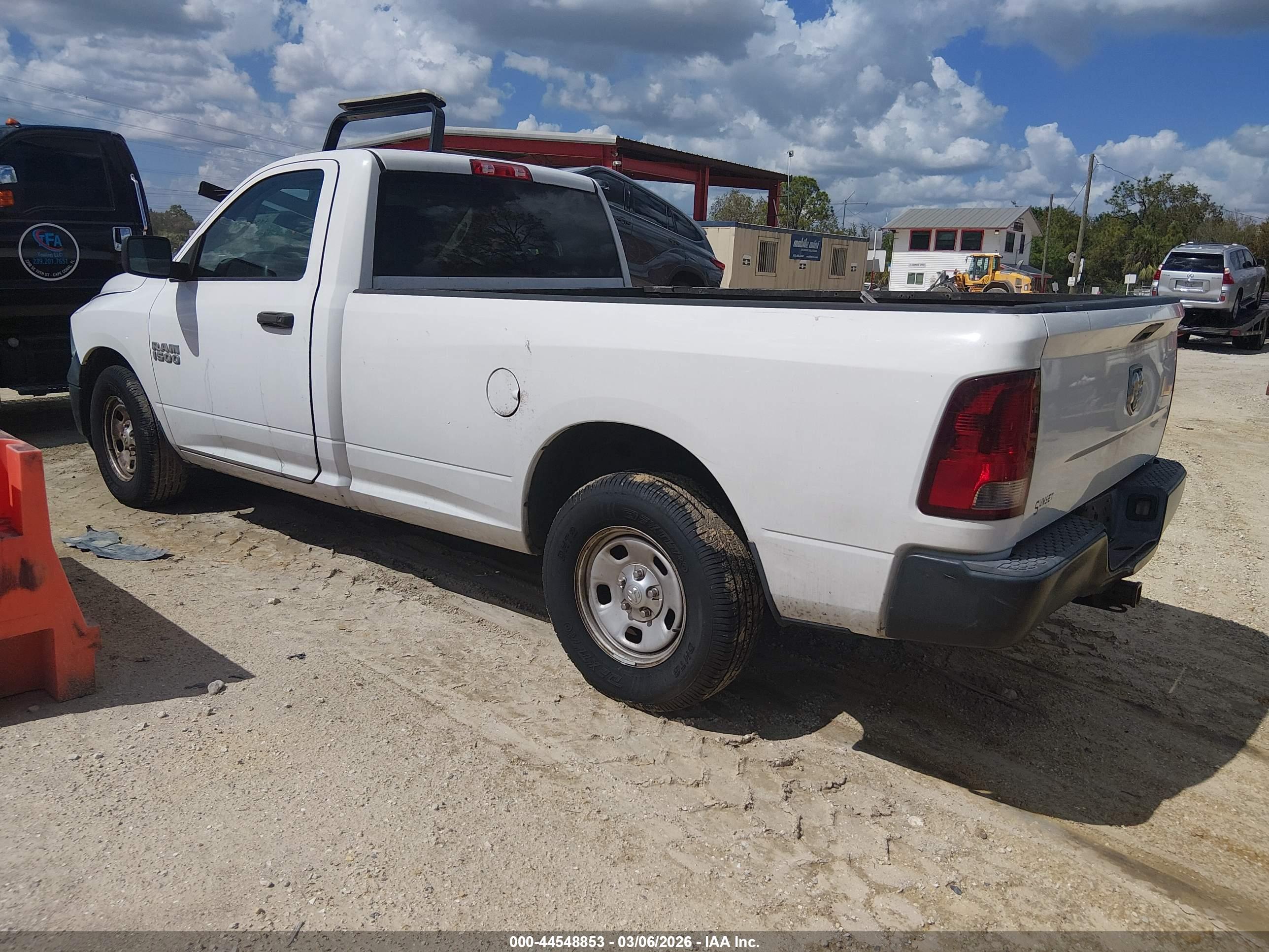 RAM 1500 image 3