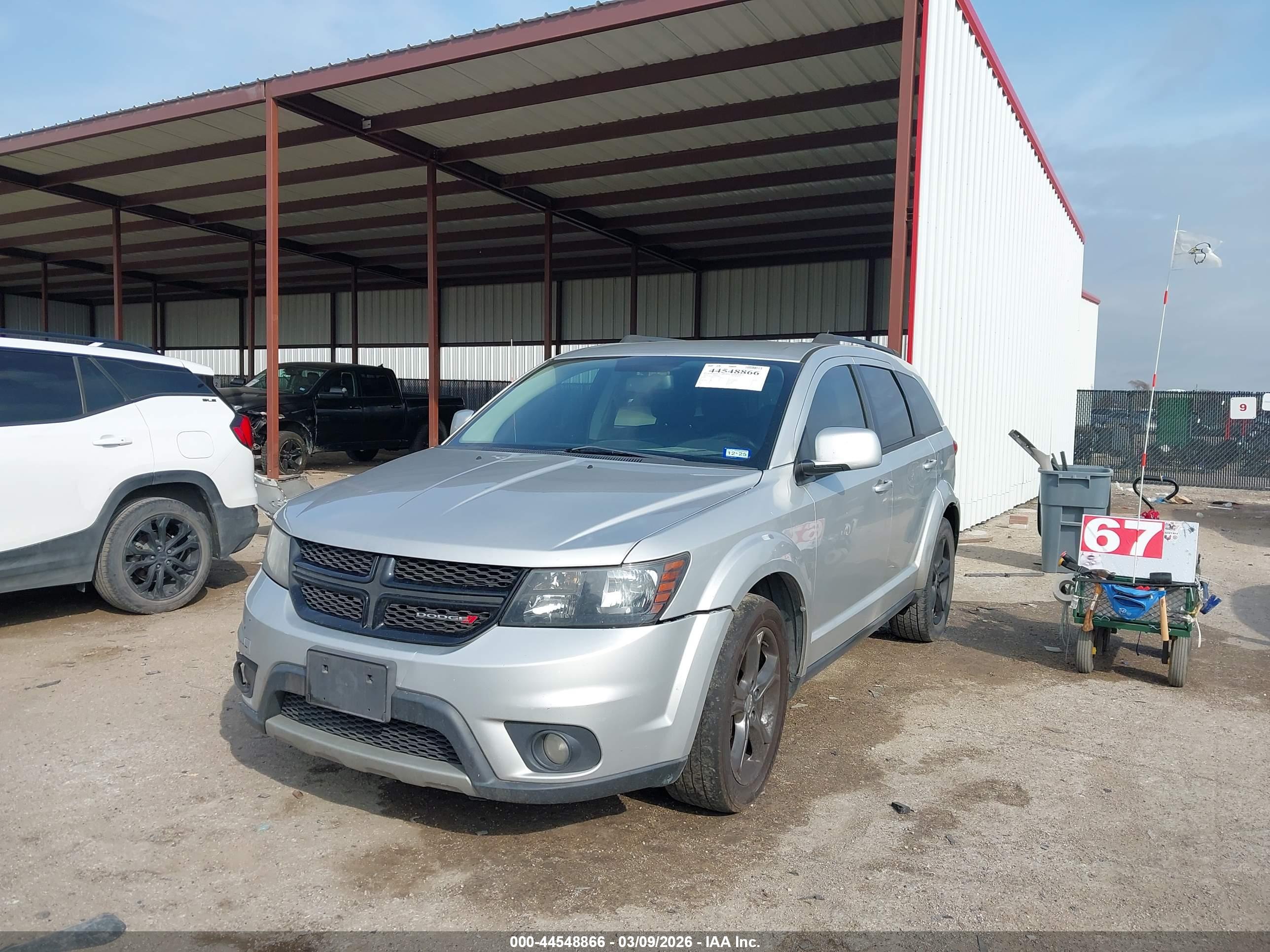 DODGE JOURNEY image 2
