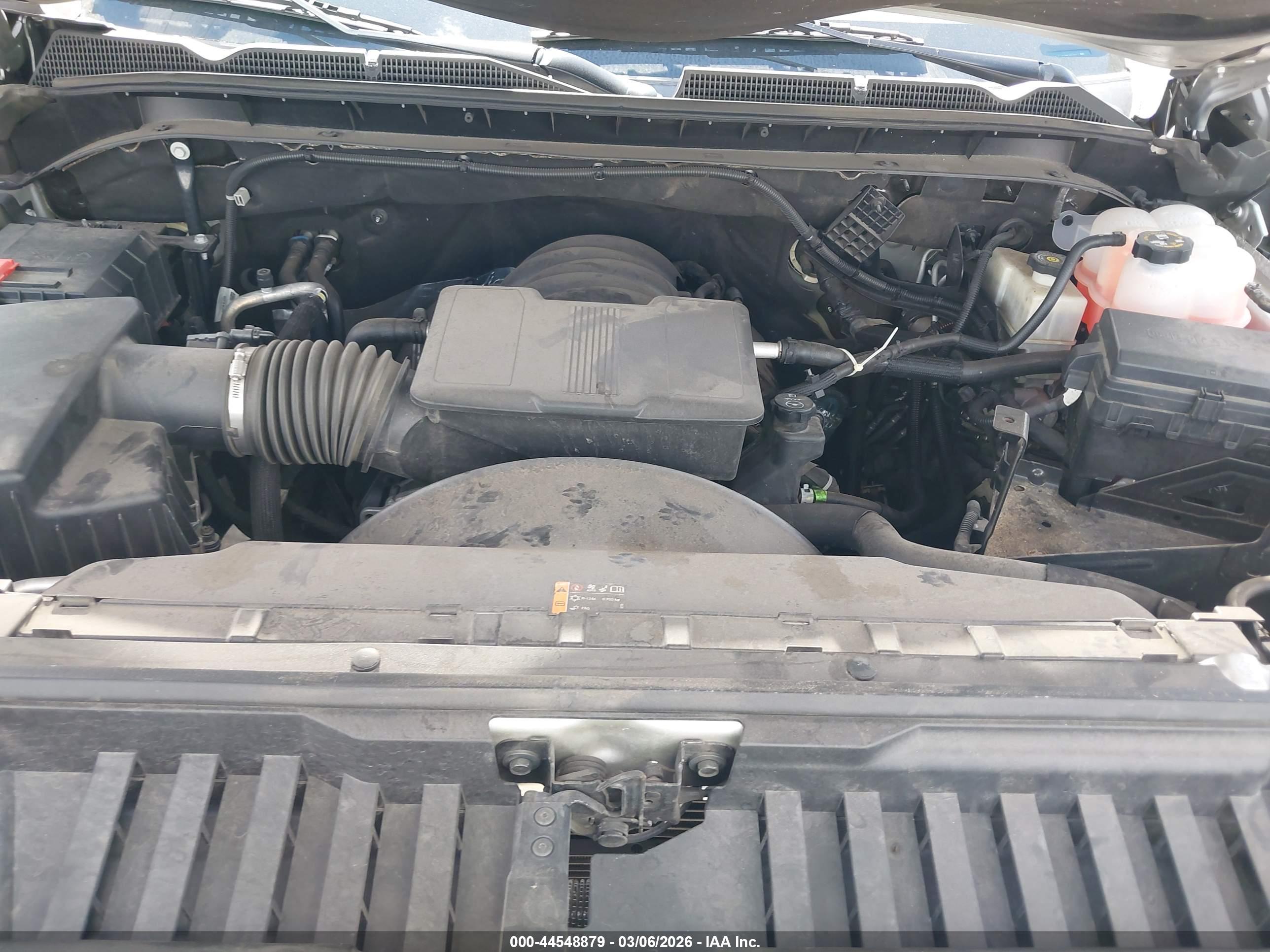 GMC SIERRA image 10