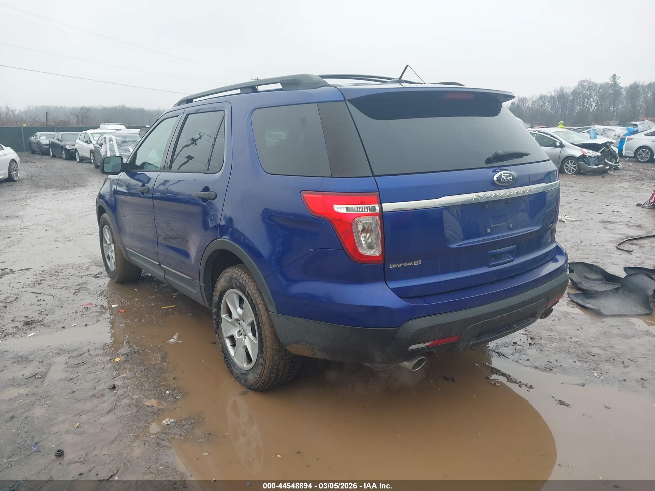 FORD EXPLORER image 3