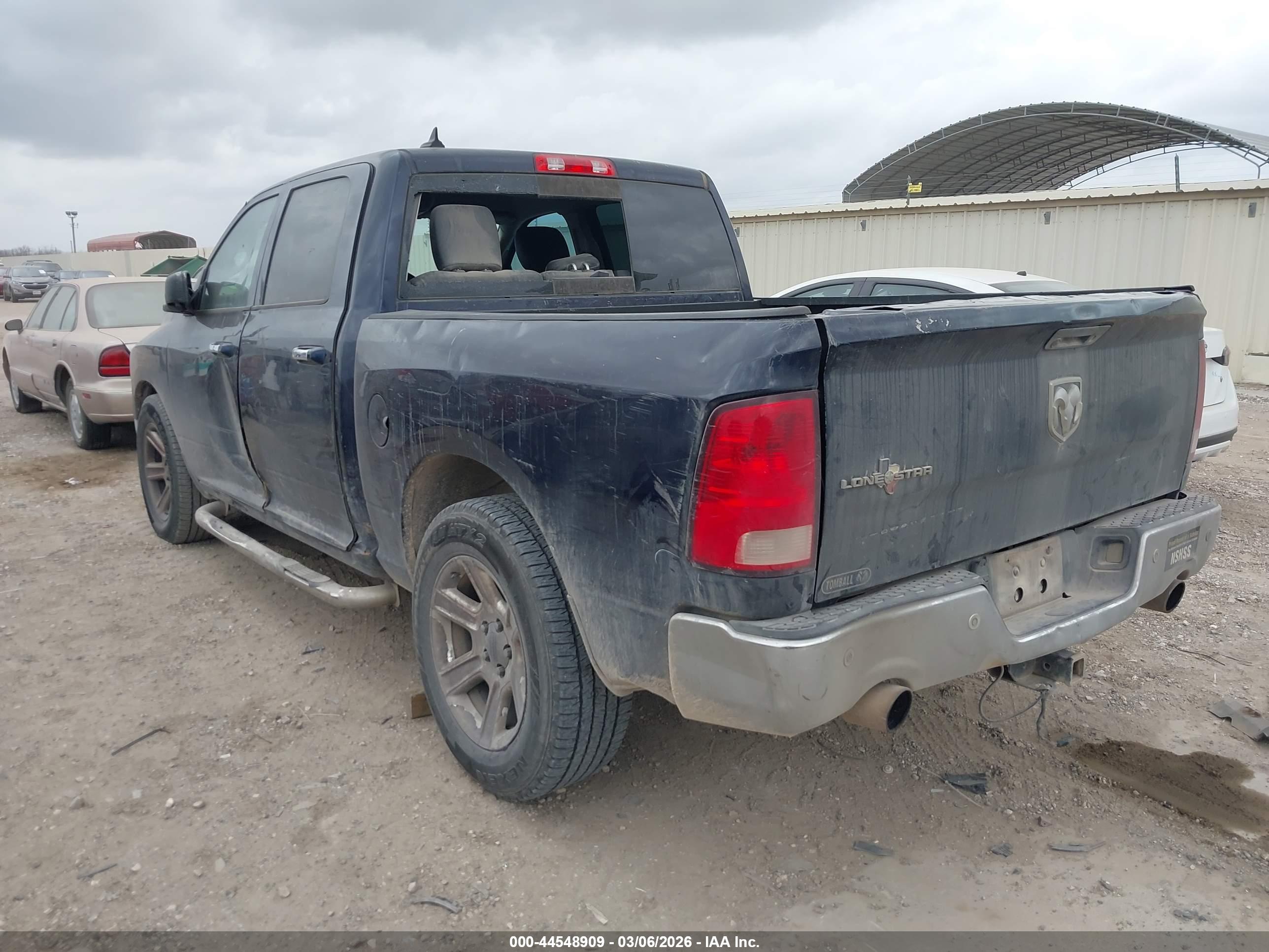RAM 1500 image 3