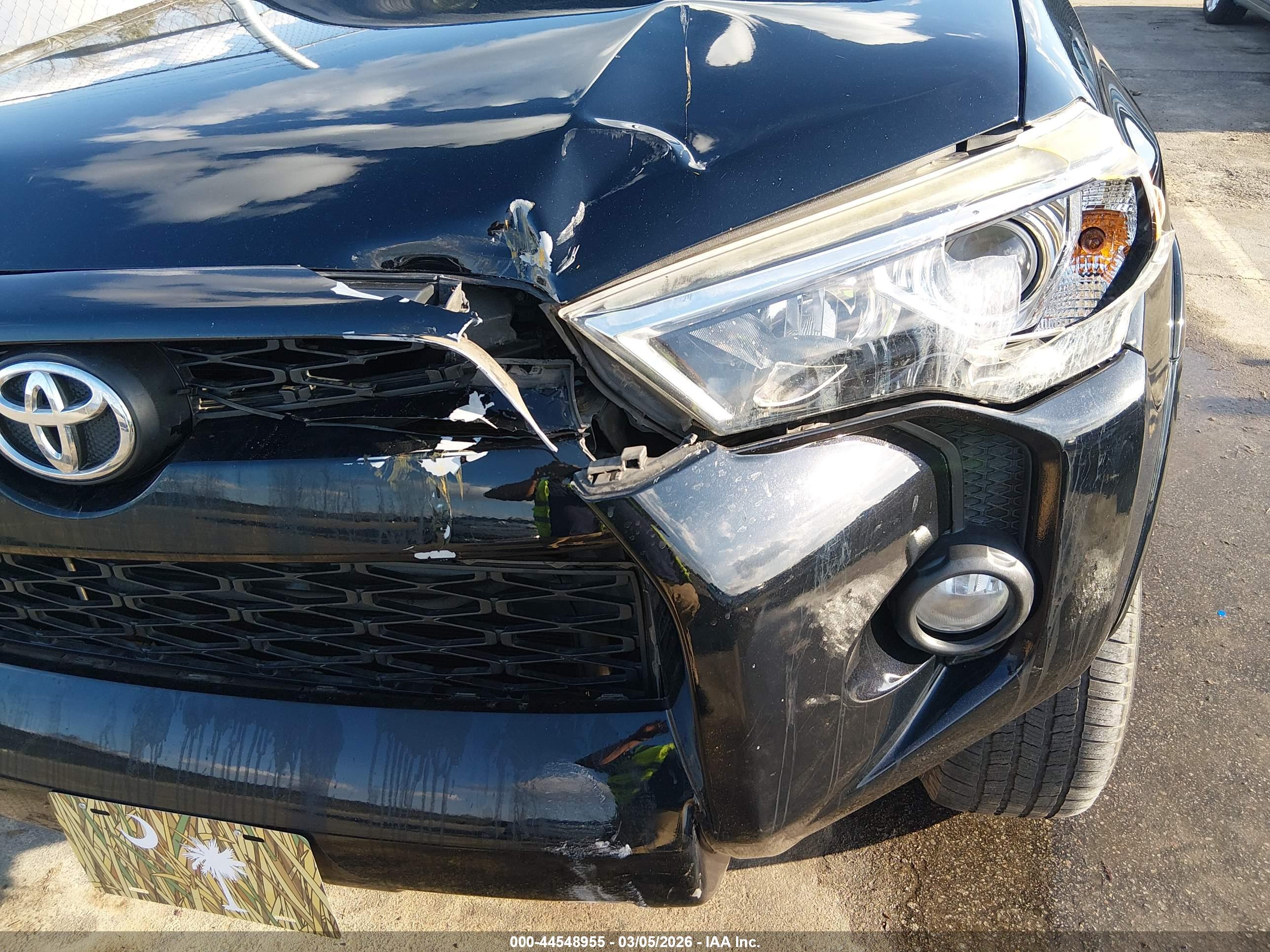 TOYOTA 4RUNNER image 6
