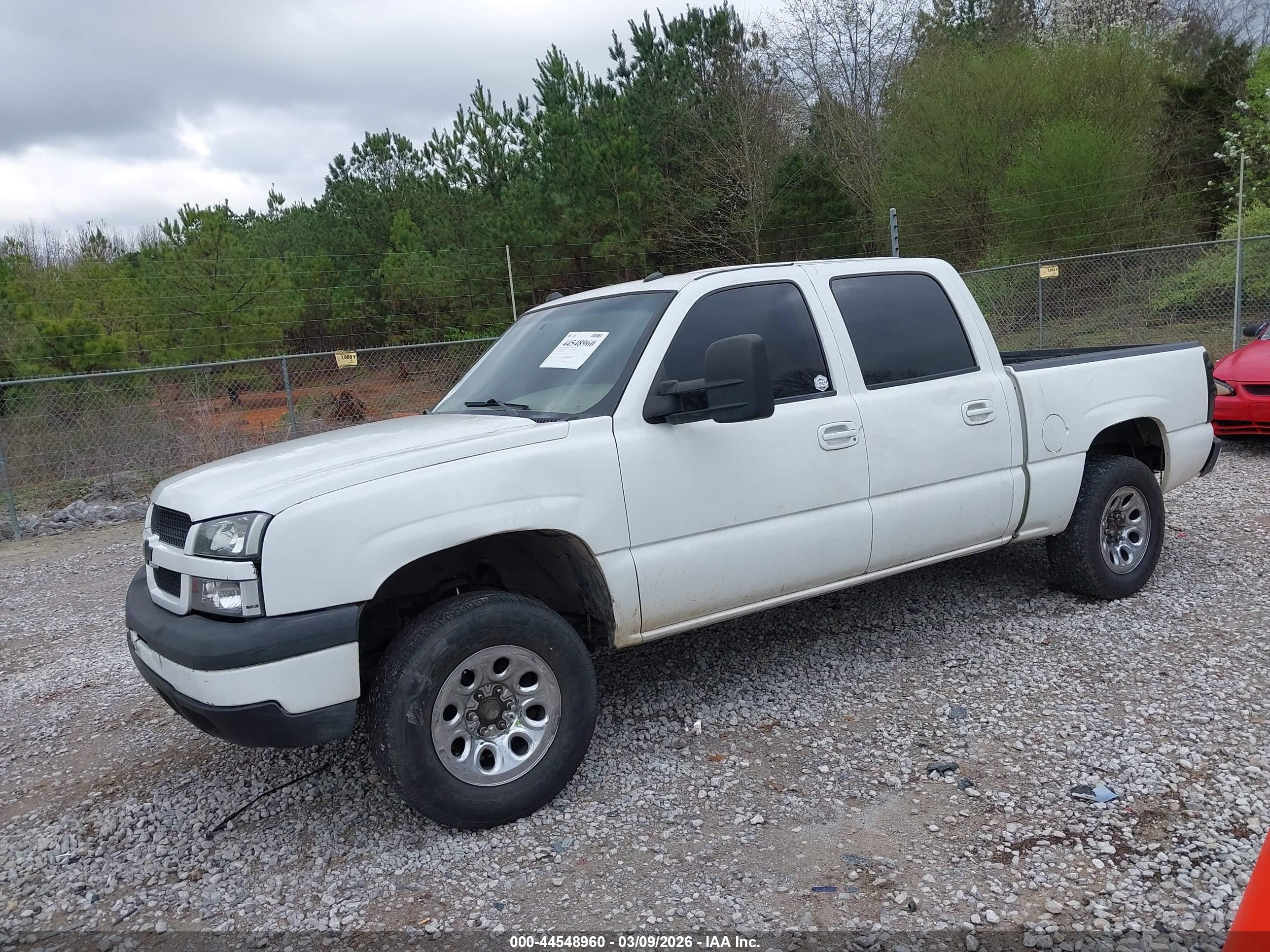 CHEVROLET SILVERADO image 2