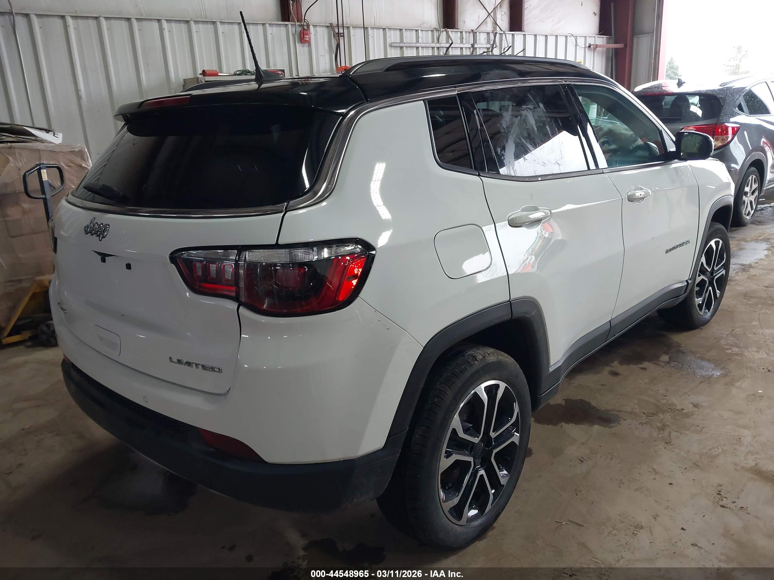JEEP COMPASS image 4