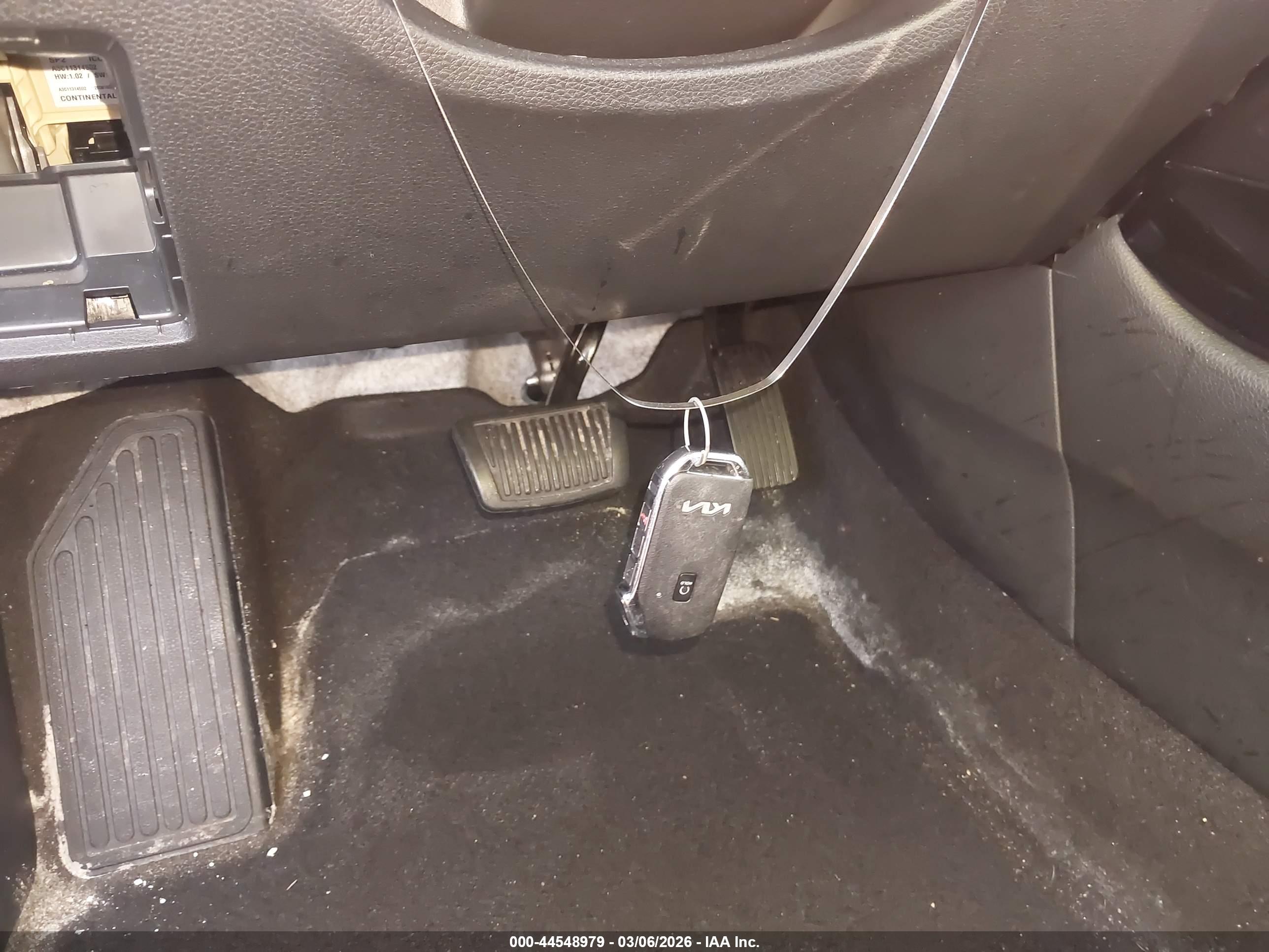 KIA SELTOS image 11