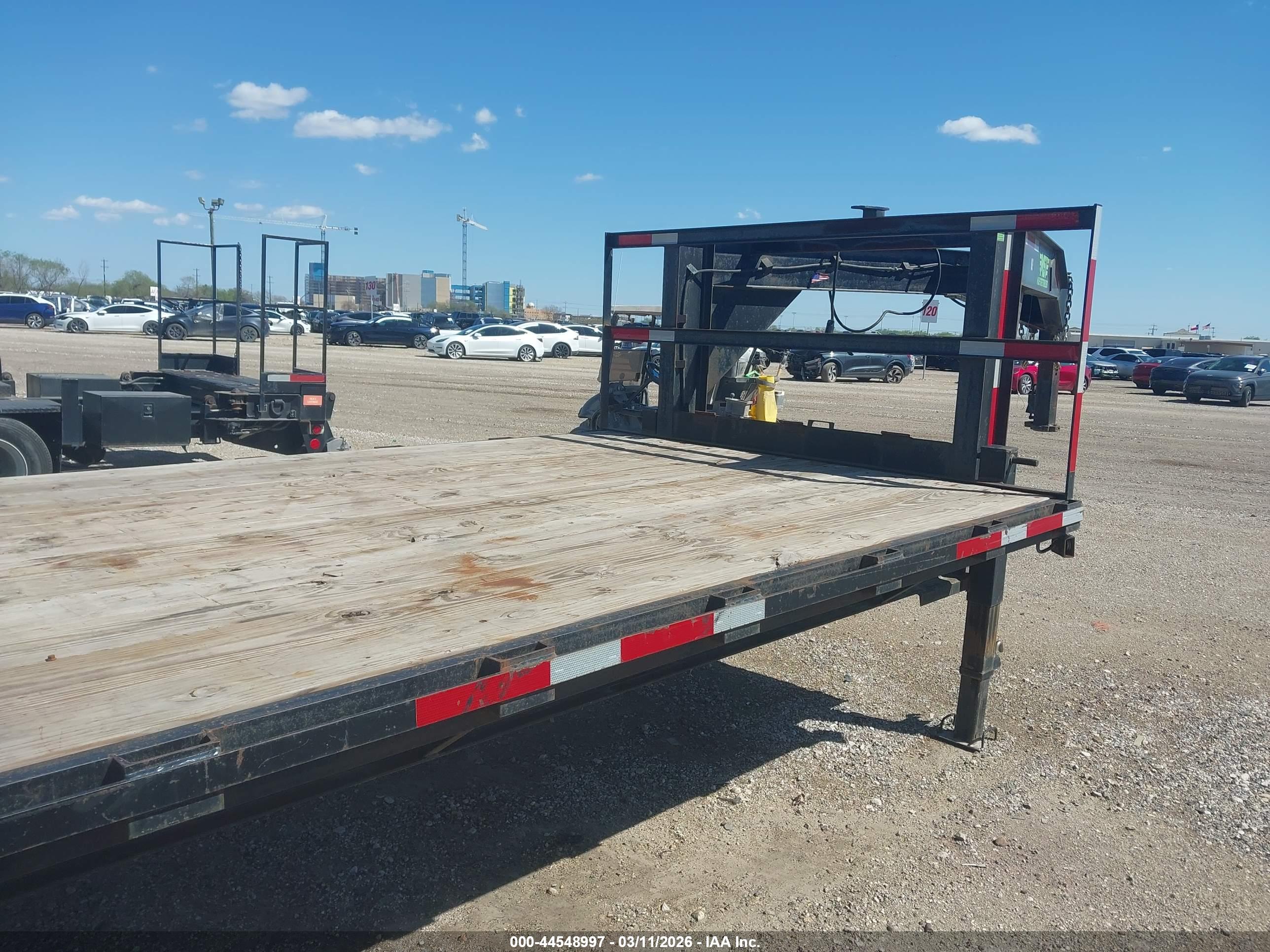MID FLATBED image 5
