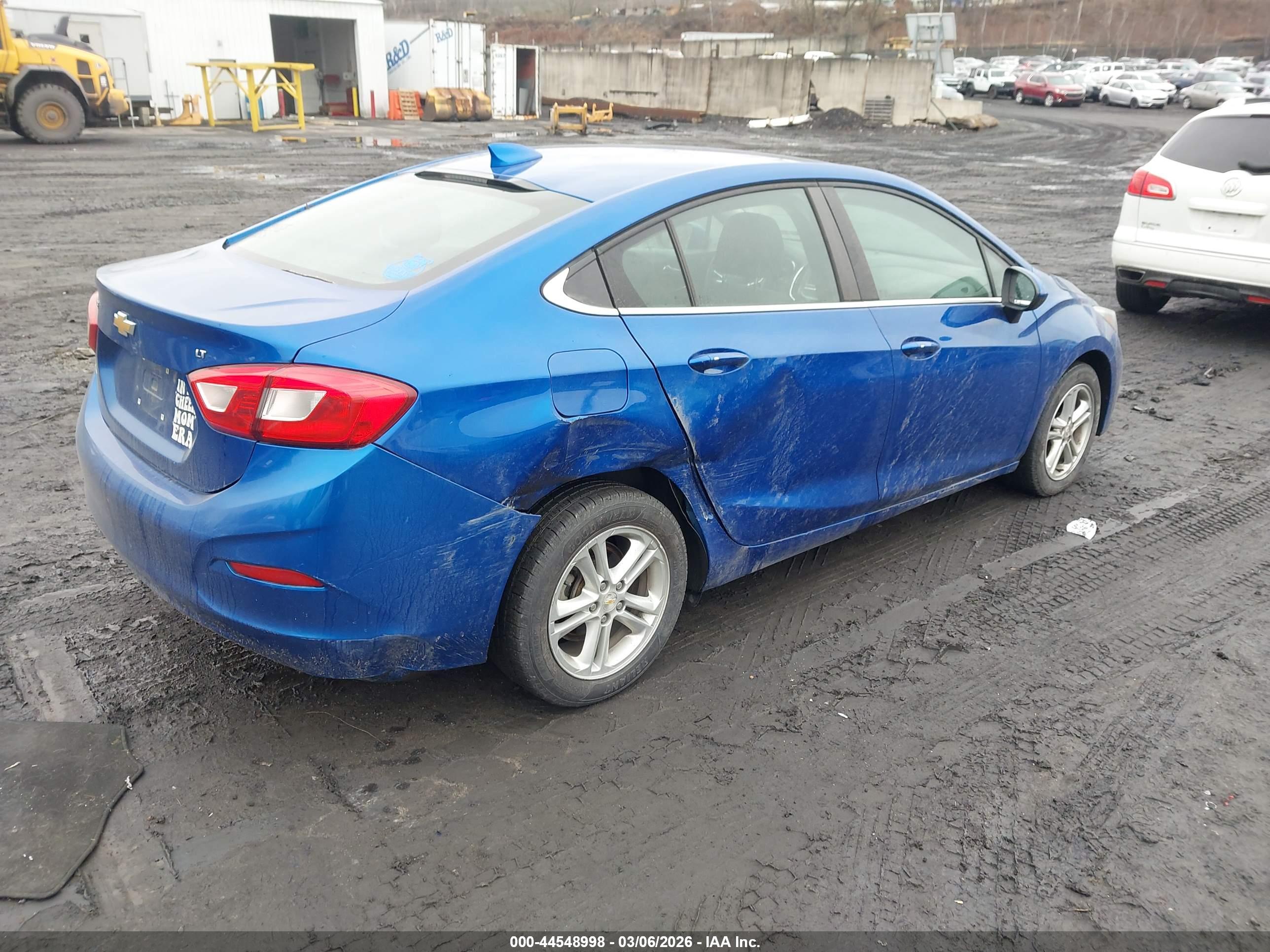 CHEVROLET CRUZE image 4
