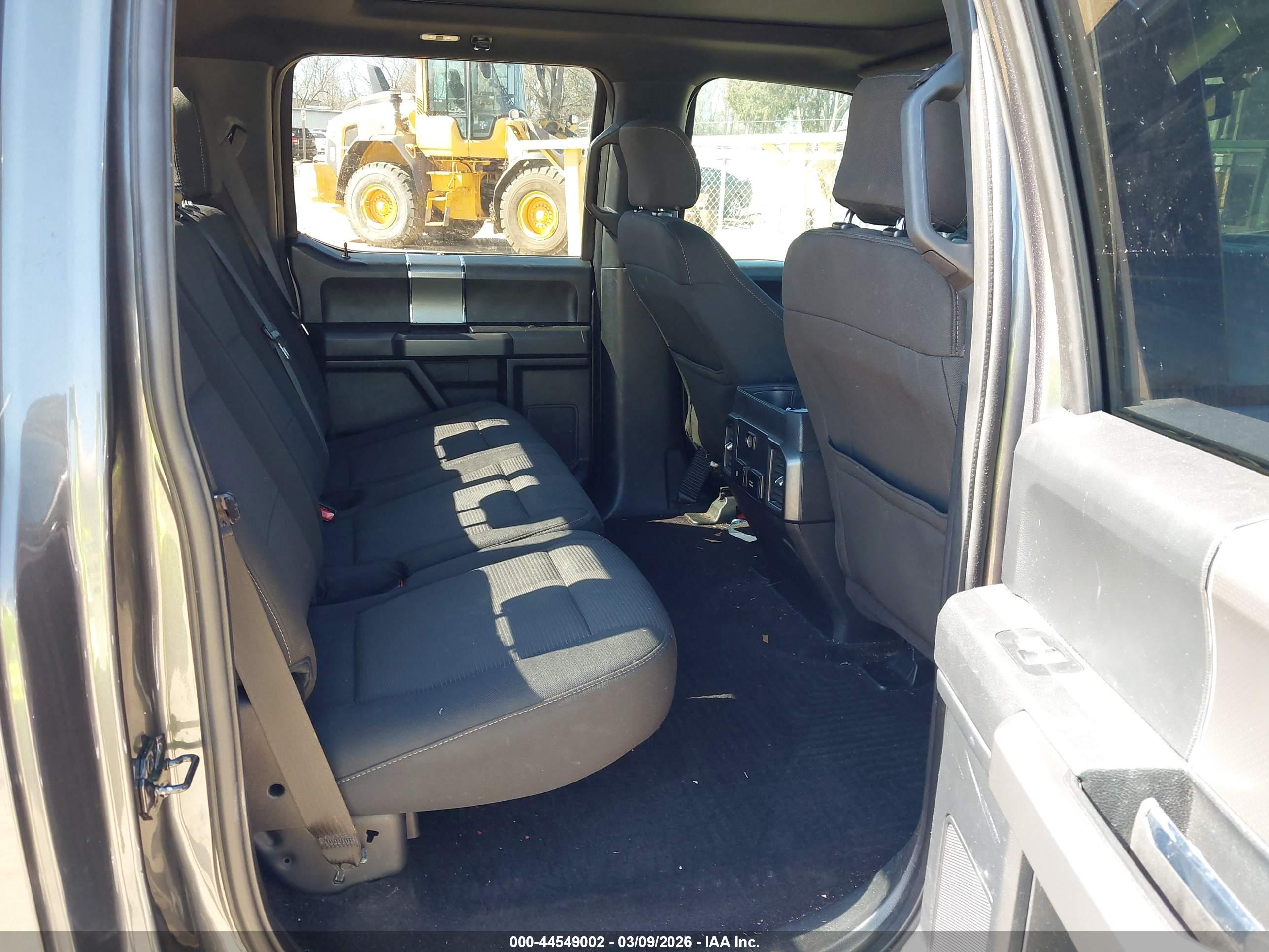FORD F-150 image 8